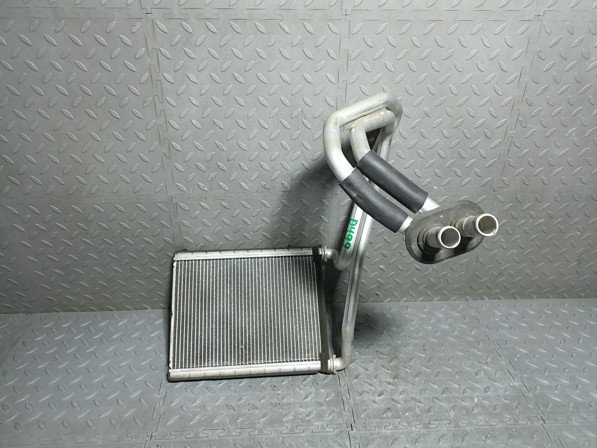 РАДИАТОР ПЕЧКИ TOYOTA 8710720720 D499