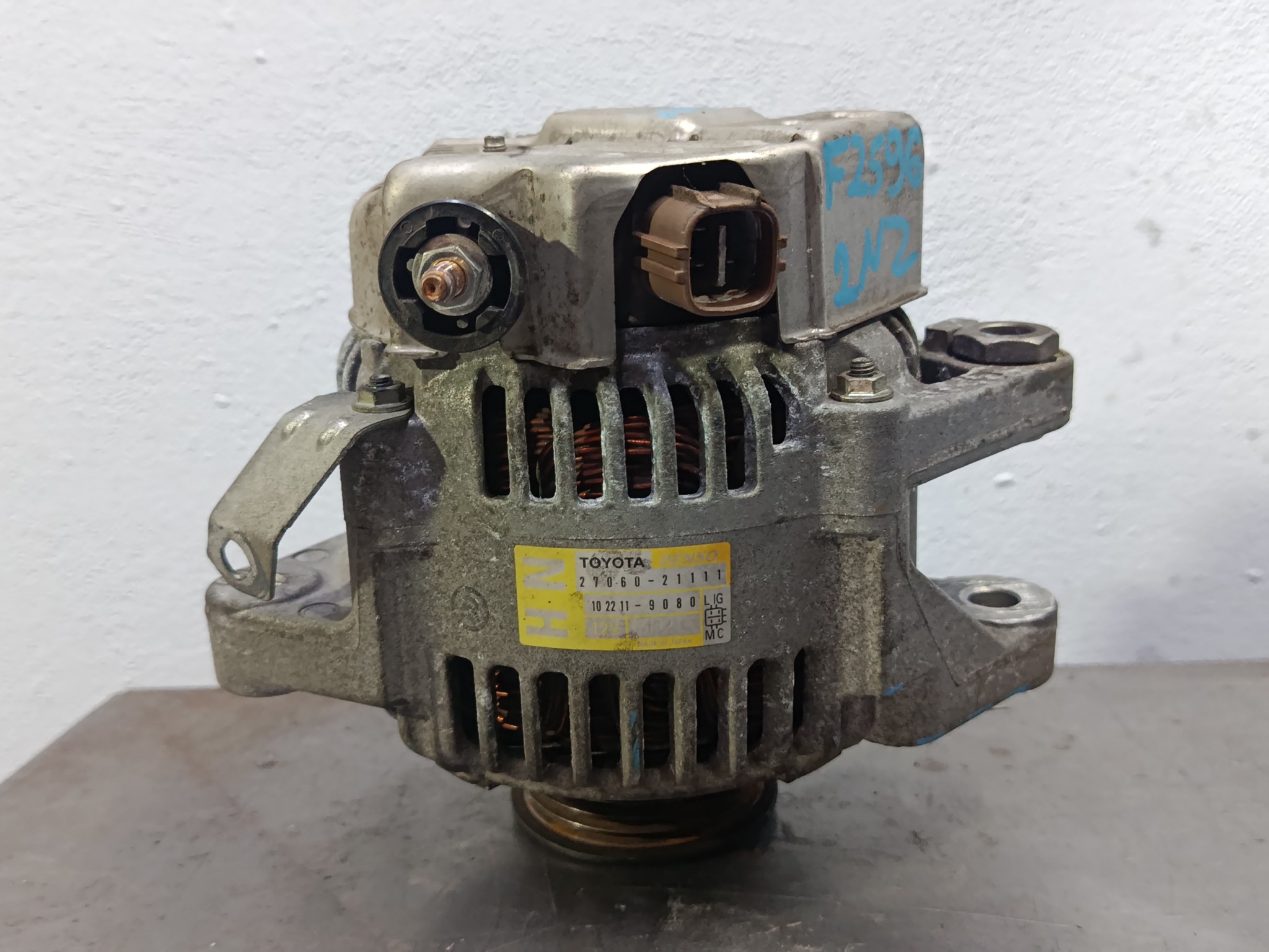 ГЕНЕРАТОР TOYOTA 2706021070  F2596Z