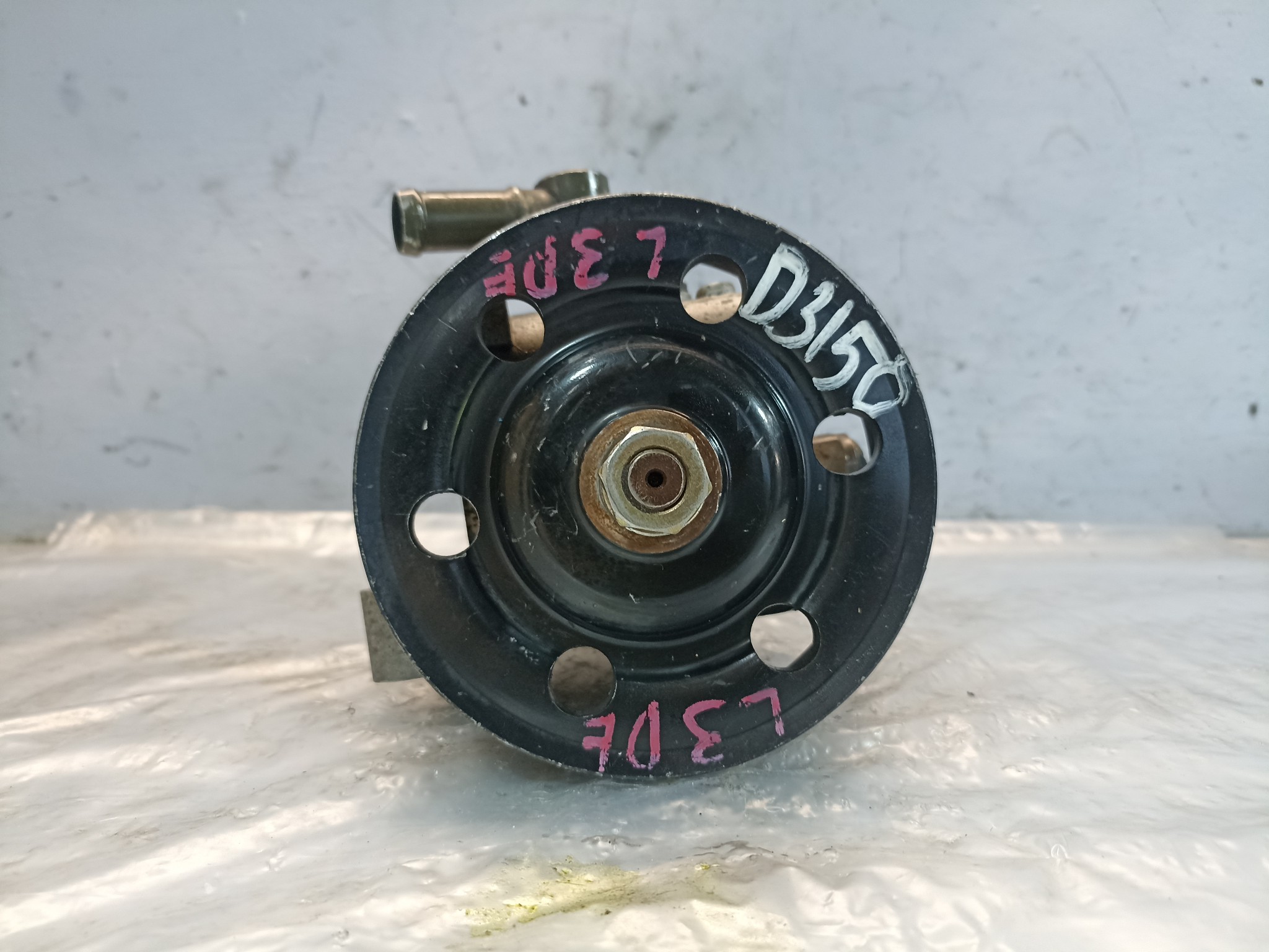 ГУР MAZDA FORD E18132650F D3150