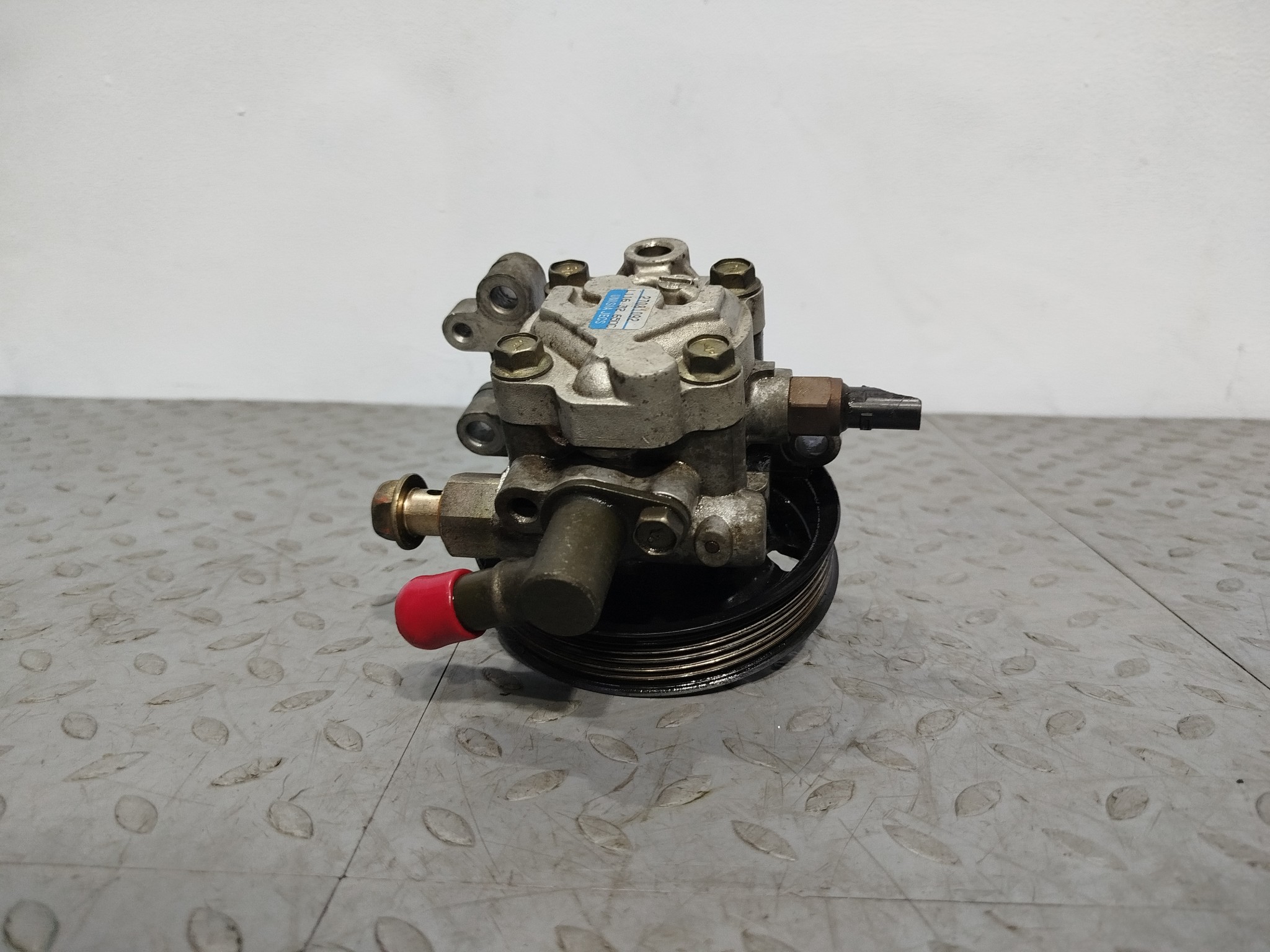 ГУР MAZDA FORD E18132650F D2243