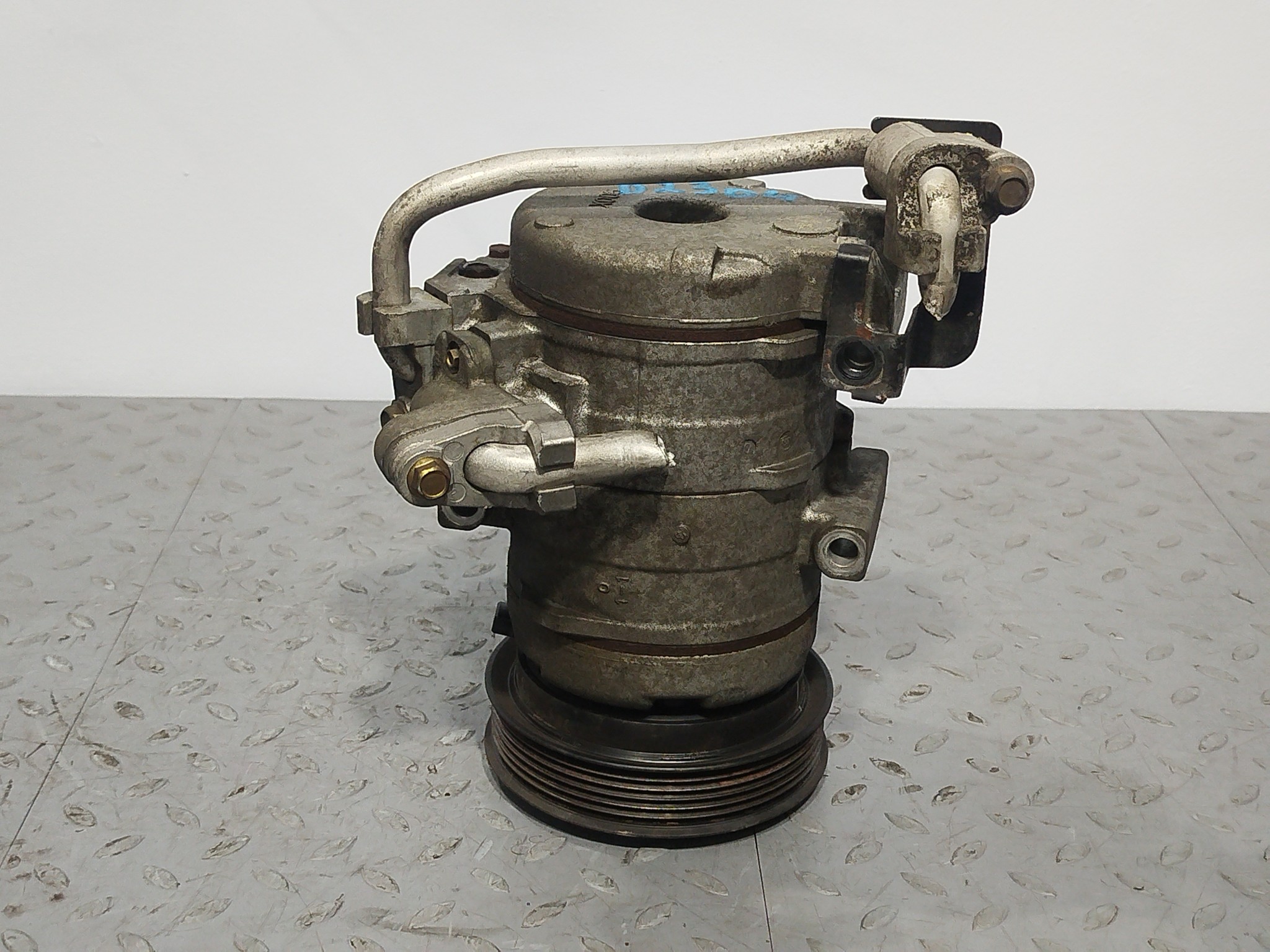 КОМПРЕССОР КОНДИЦИОНЕРА MAZDA 4472204651 D2304