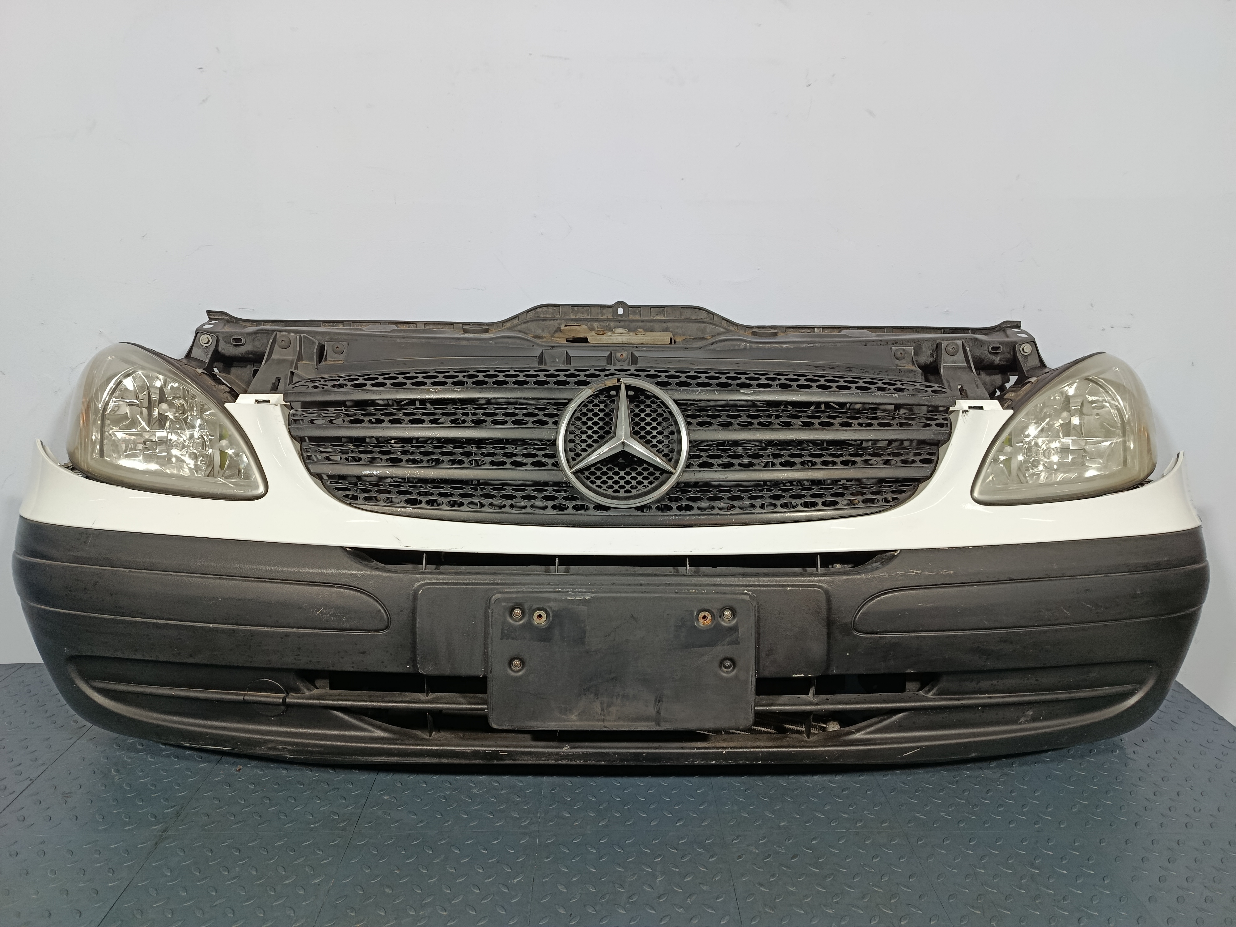 НОУСКАТ MERCEDES-BENZ VIANO VITO A6398800270 белый, 9147 FA1148
