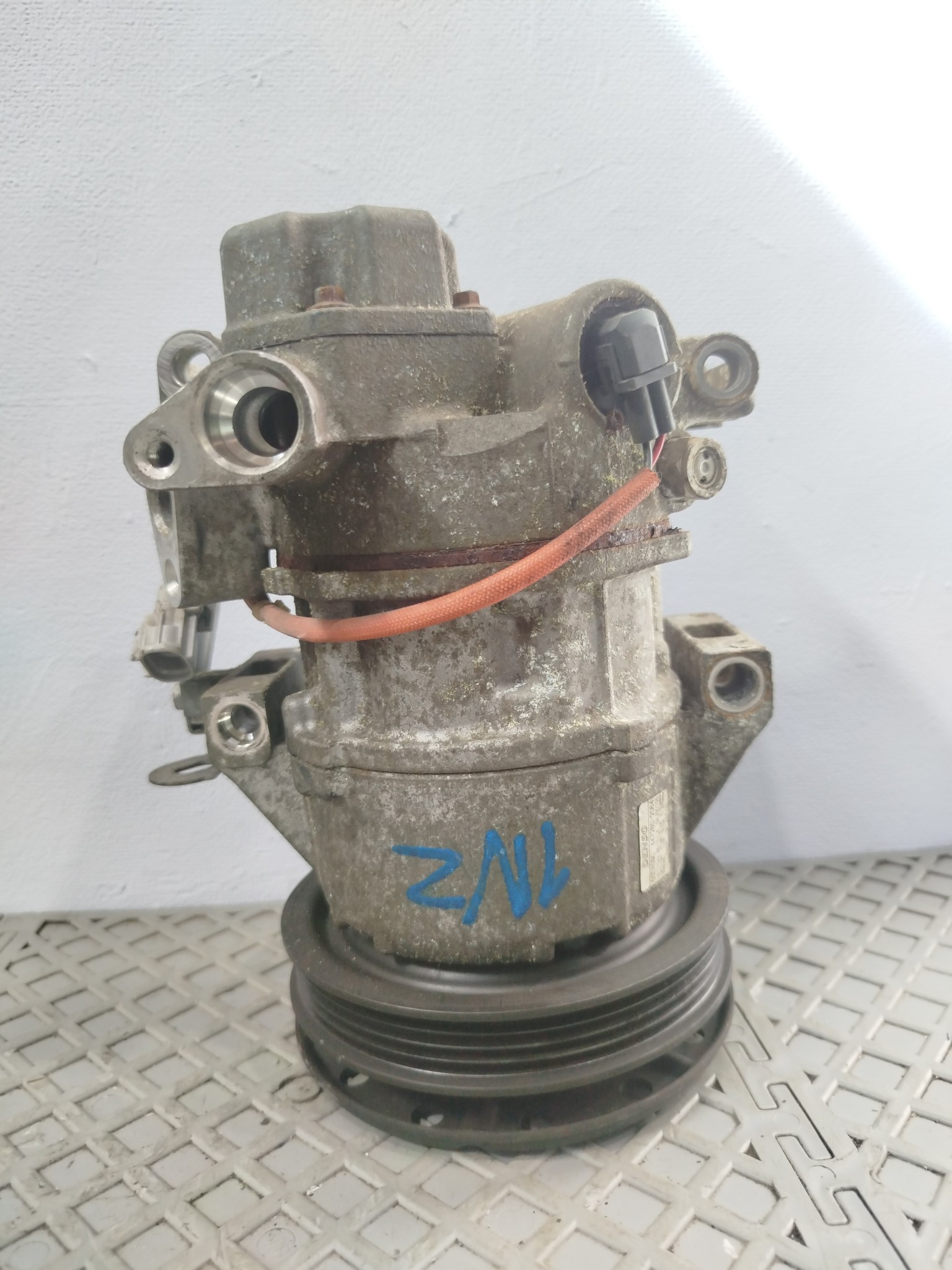 КОМПРЕССОР КОНДИЦИОНЕРА TOYOTA 883101A890  D074