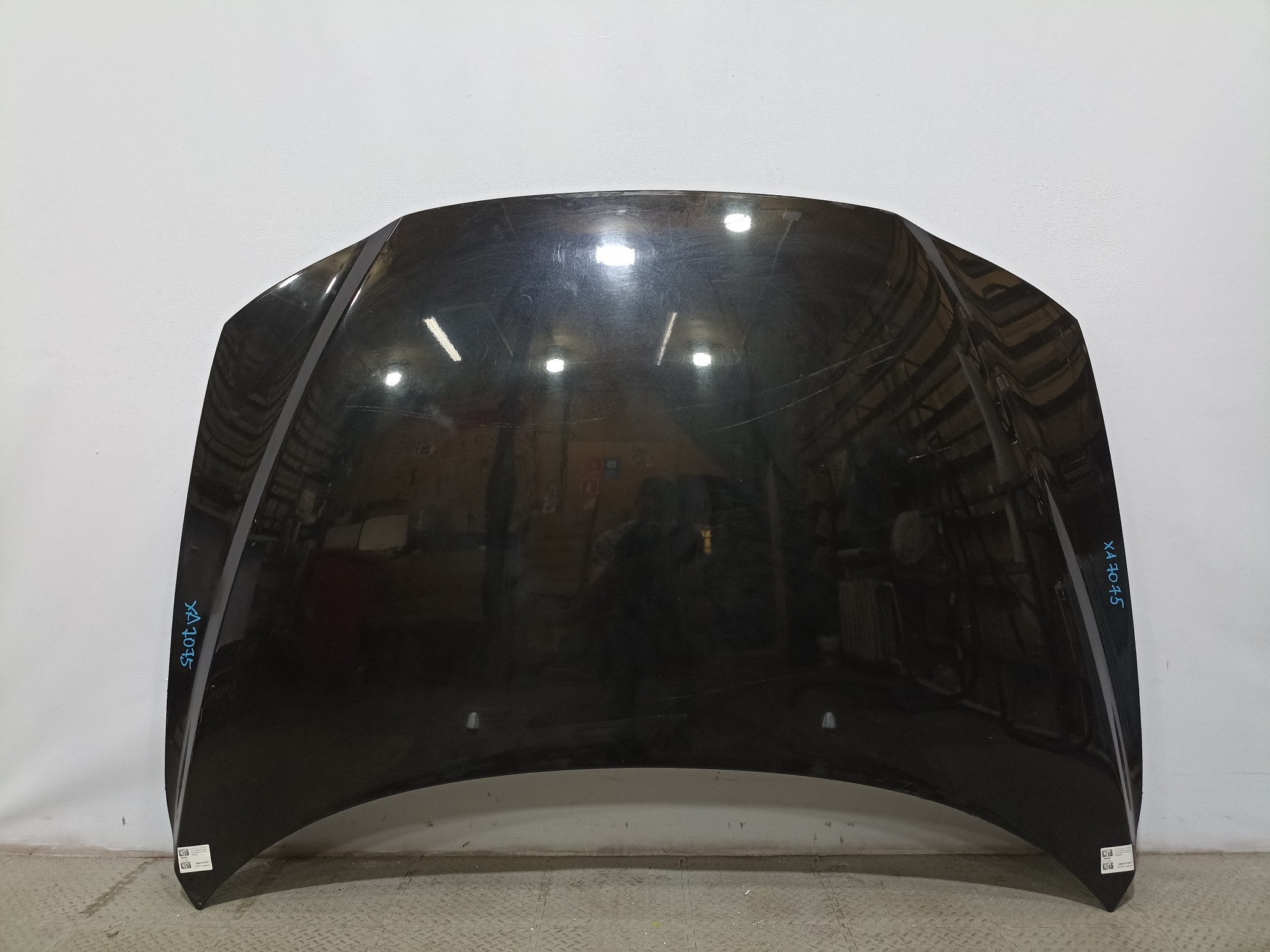 КАПОТ VOLVO S60 V70 XC70 30796490 черный XA7075