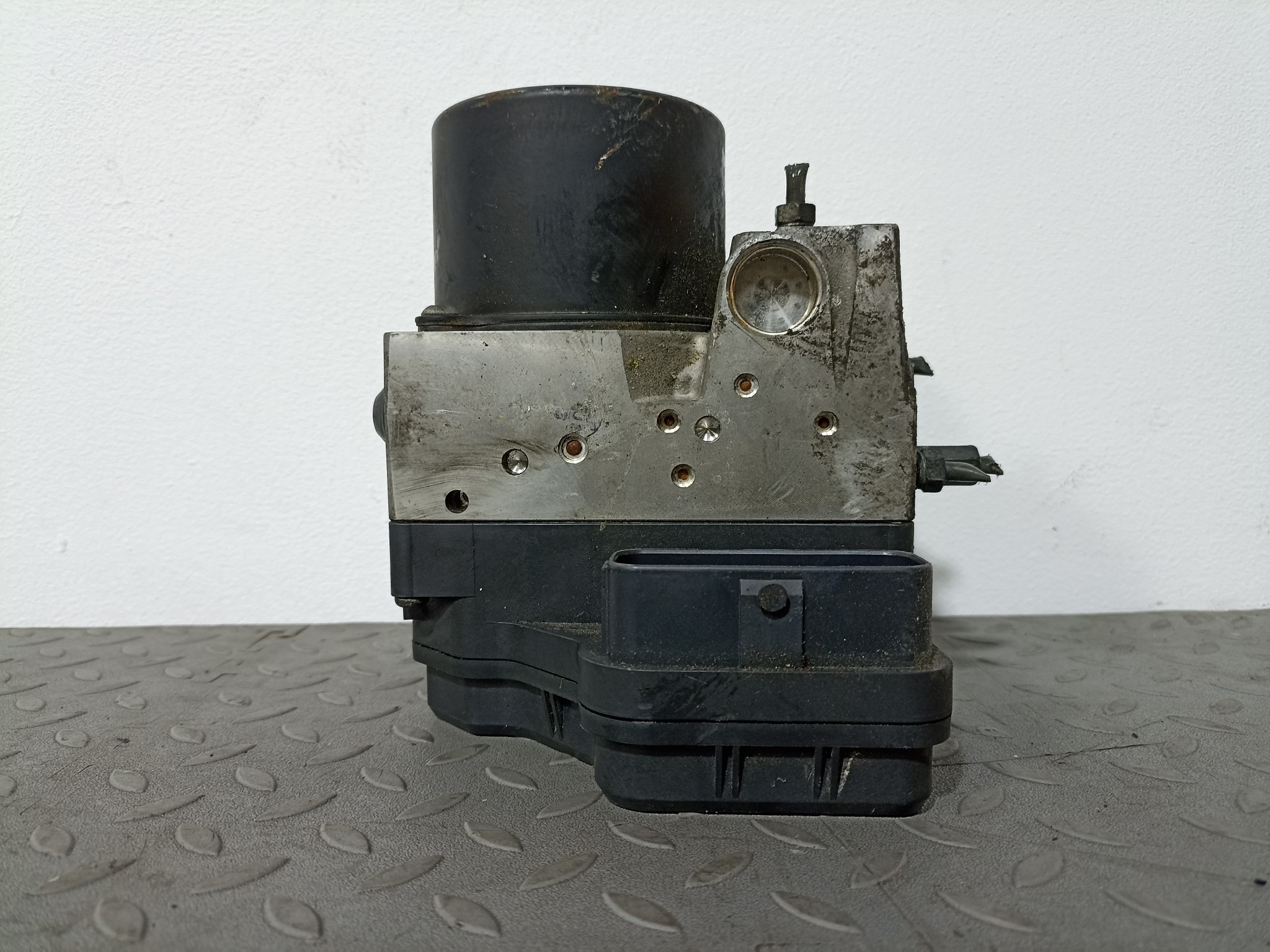 БЛОК ABS TOYOTA DAIHATSU 4405033160 YE071