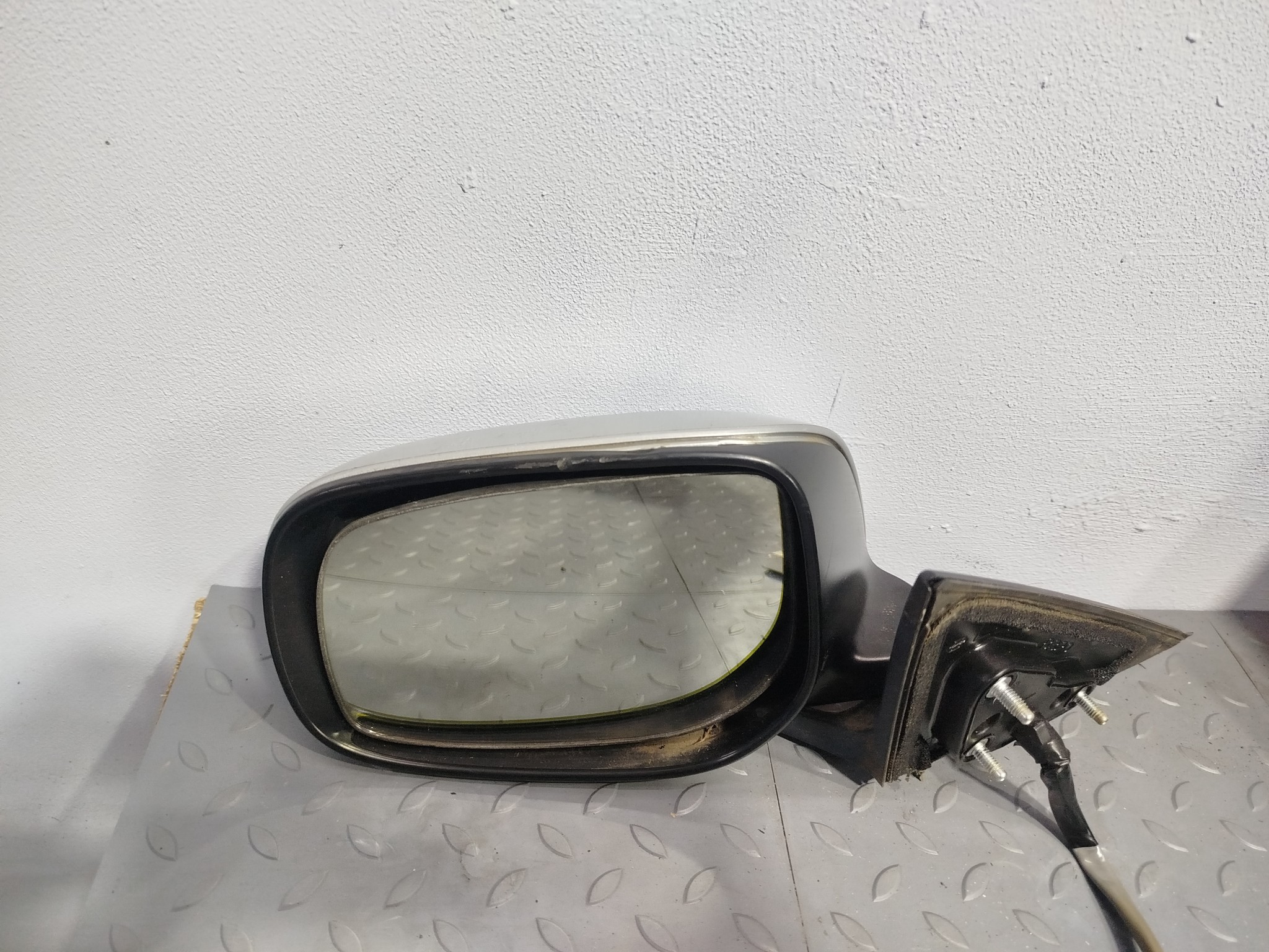ЗЕРКАЛО TOYOTA DAIHATSU ALTIS CAMRY ЛЕВОЕ 8791533010 серебро, 1D4 S4387Z
