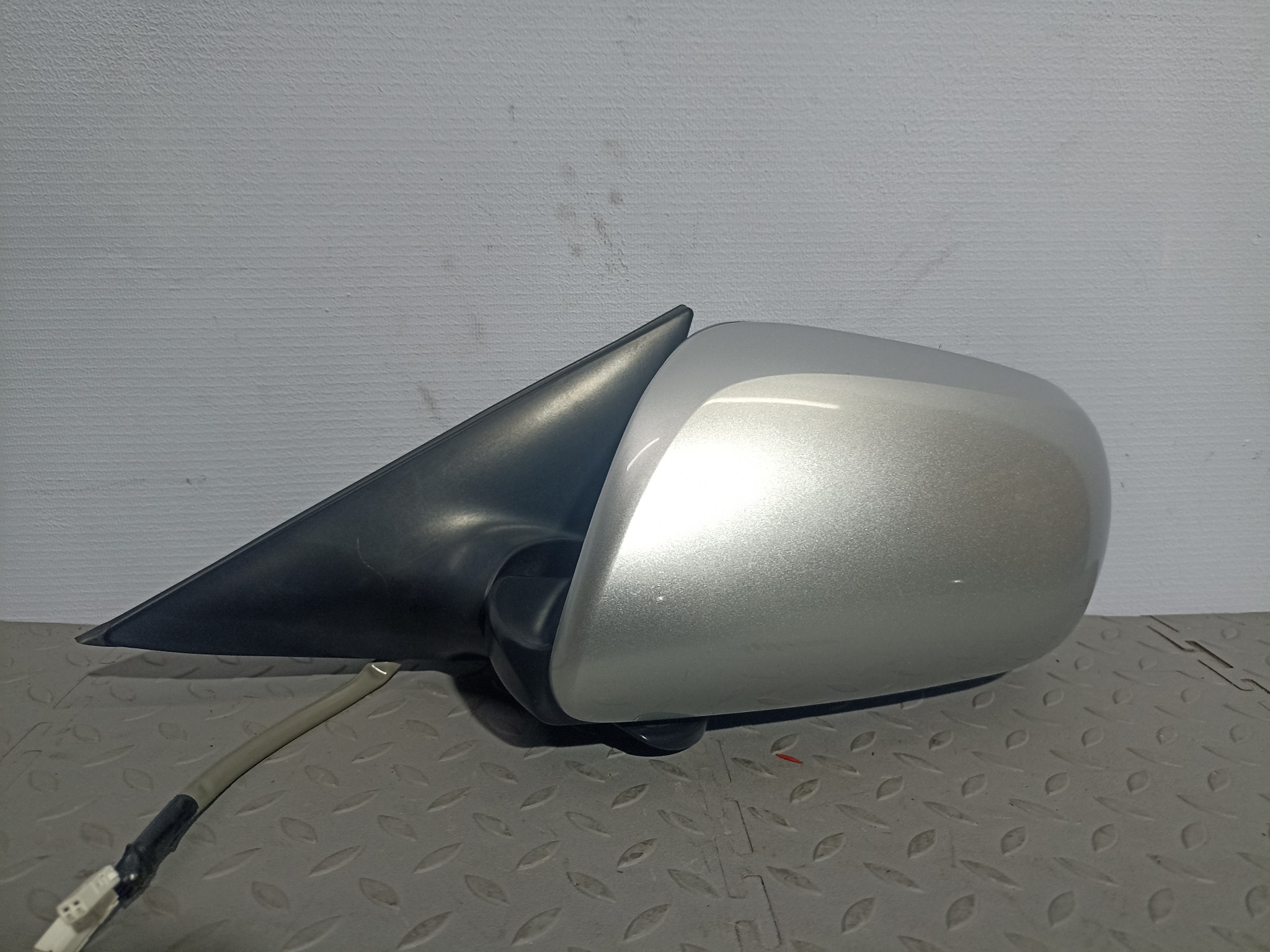 ЗЕРКАЛО TOYOTA DAIHATSU ALTIS CAMRY ЛЕВОЕ 8791533010 серебро, 1D4 XE356Z