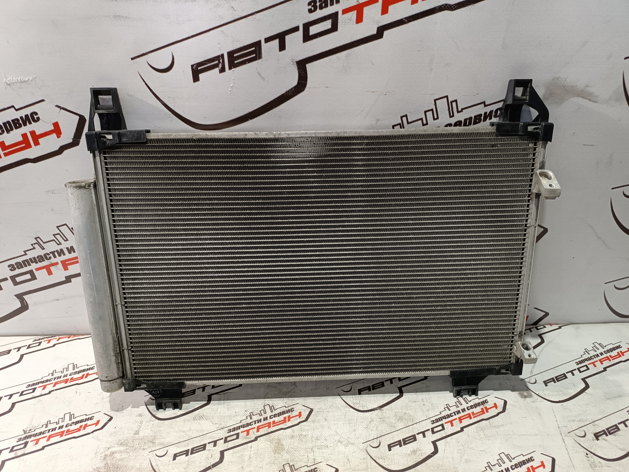 РАДИАТОР КОНДИЦИОНЕРА TOYOTA 8846052130 FA287Z