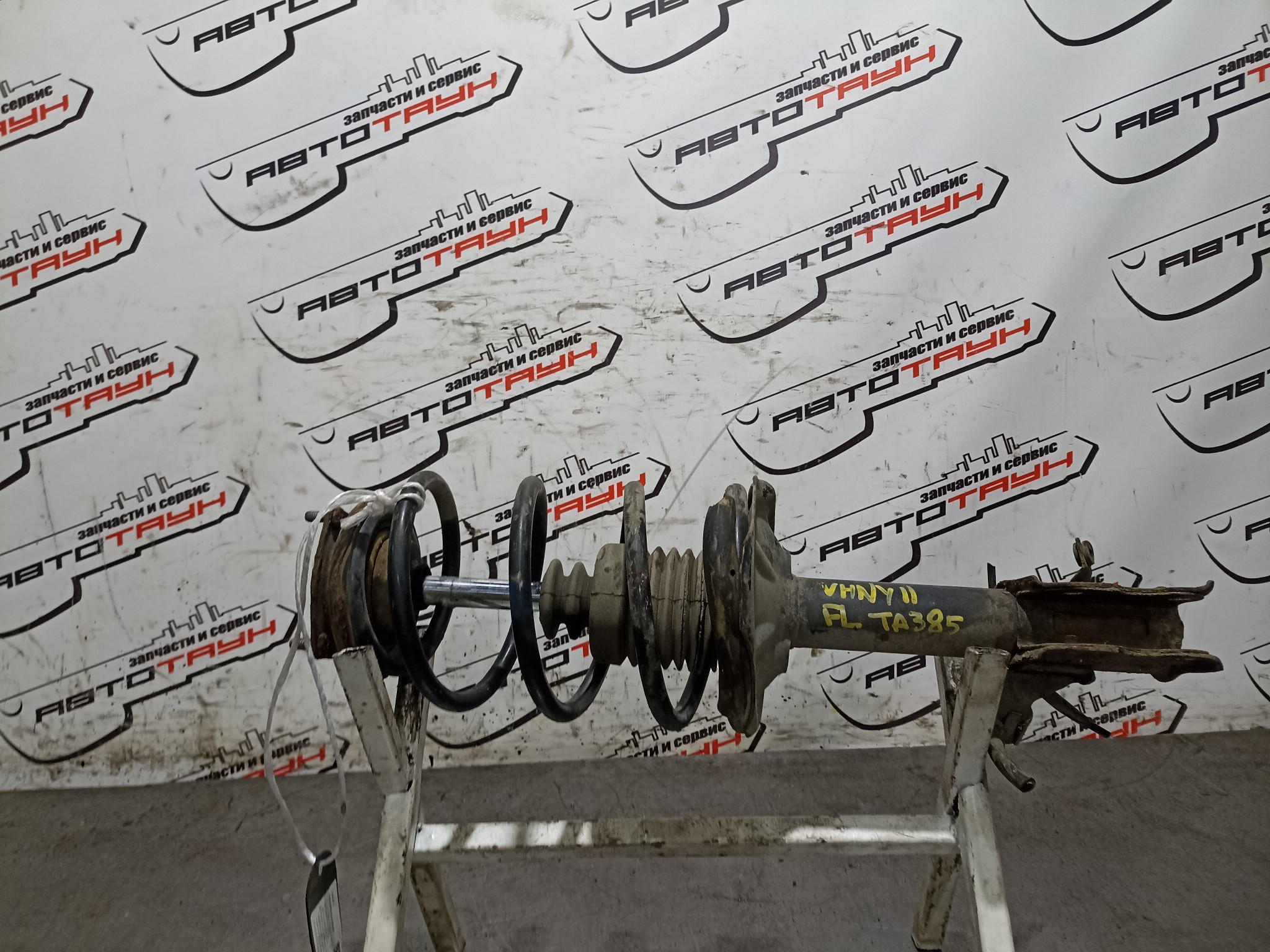 СТОЙКА ХОДОВКИ NISSAN MAZDA ПЕРЕДНЯЯ ЛЕВАЯ 54303WD226  TA385