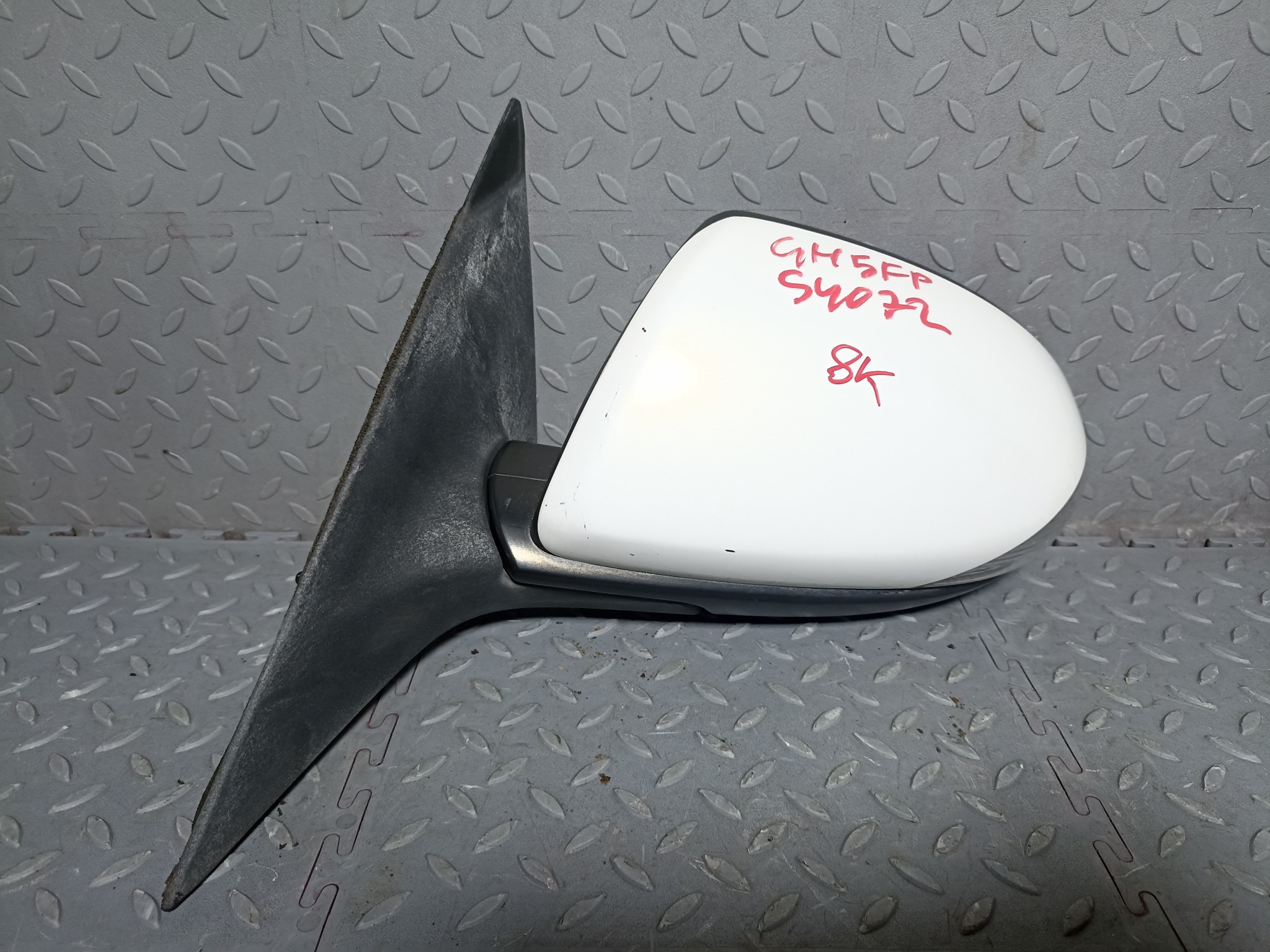 ЗЕРКАЛО MAZDA ATENZA MAZDA6 ЛЕВОЕ G33G69180B85  белый, 34K S4072