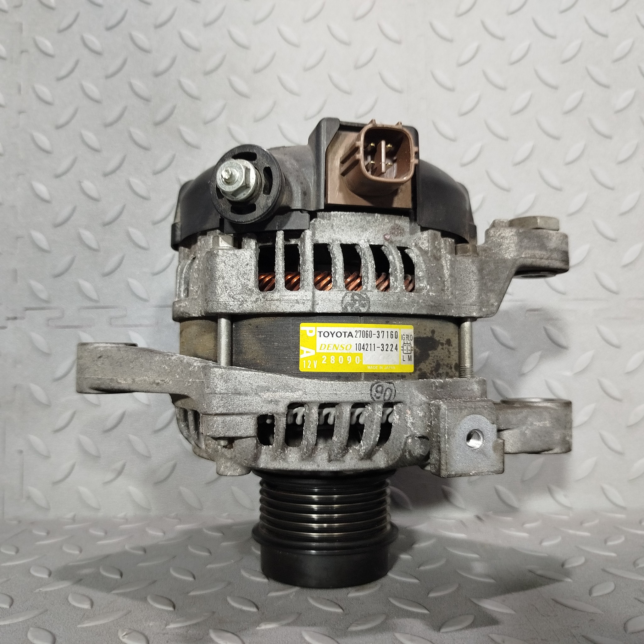 ГЕНЕРАТОР TOYOTA 270600T051 GA1010Z