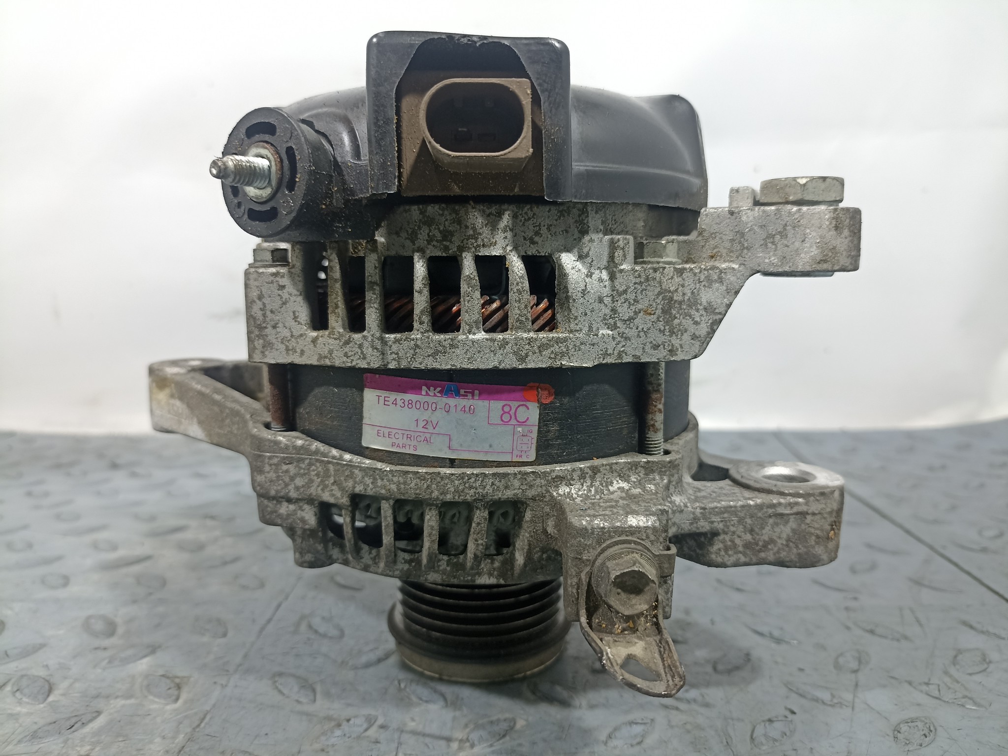 ГЕНЕРАТОР TOYOTA 270600T051 P006Z