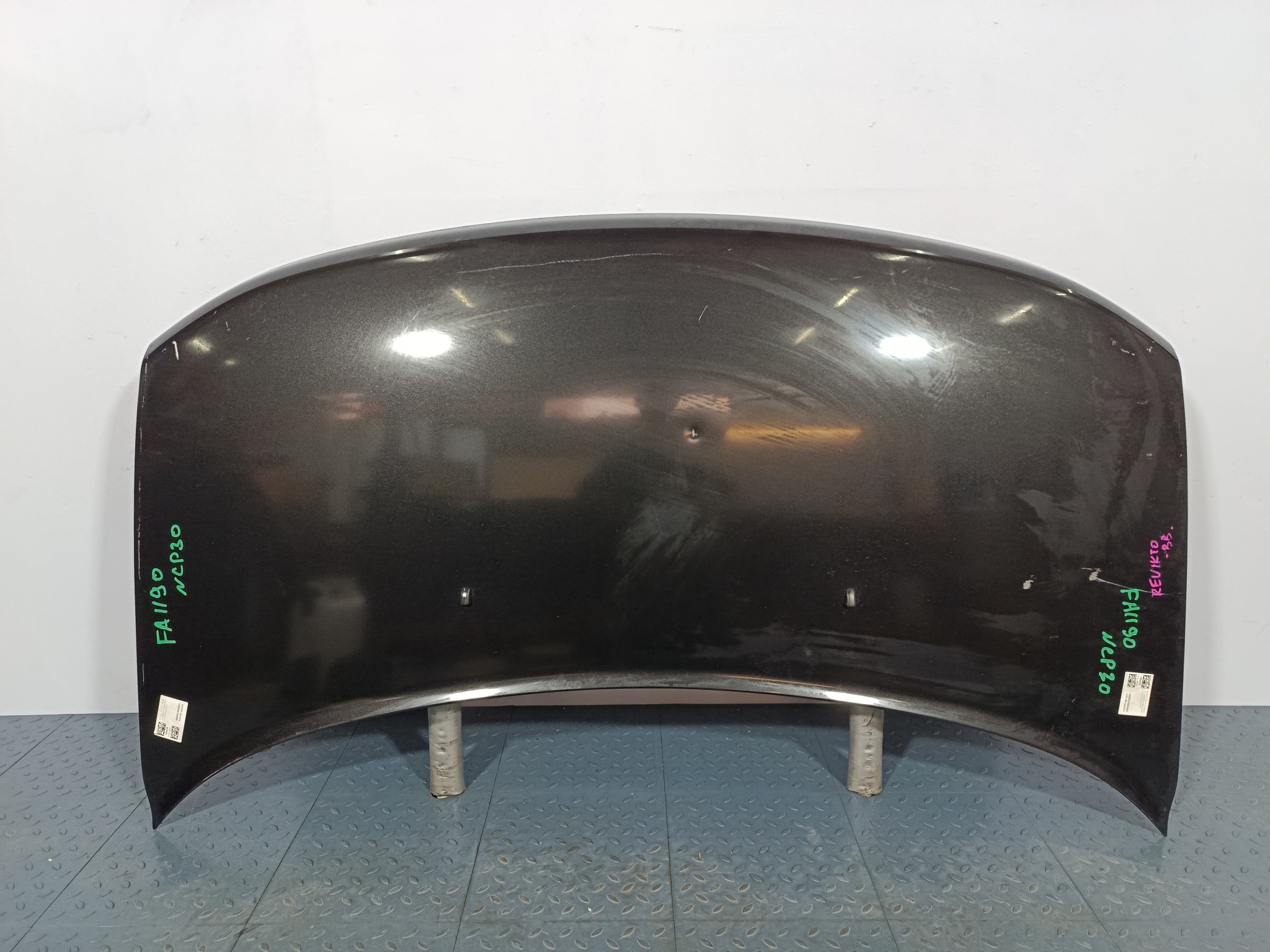КАПОТ TOYOTA BB 5330152070  черный, 209 FA1190