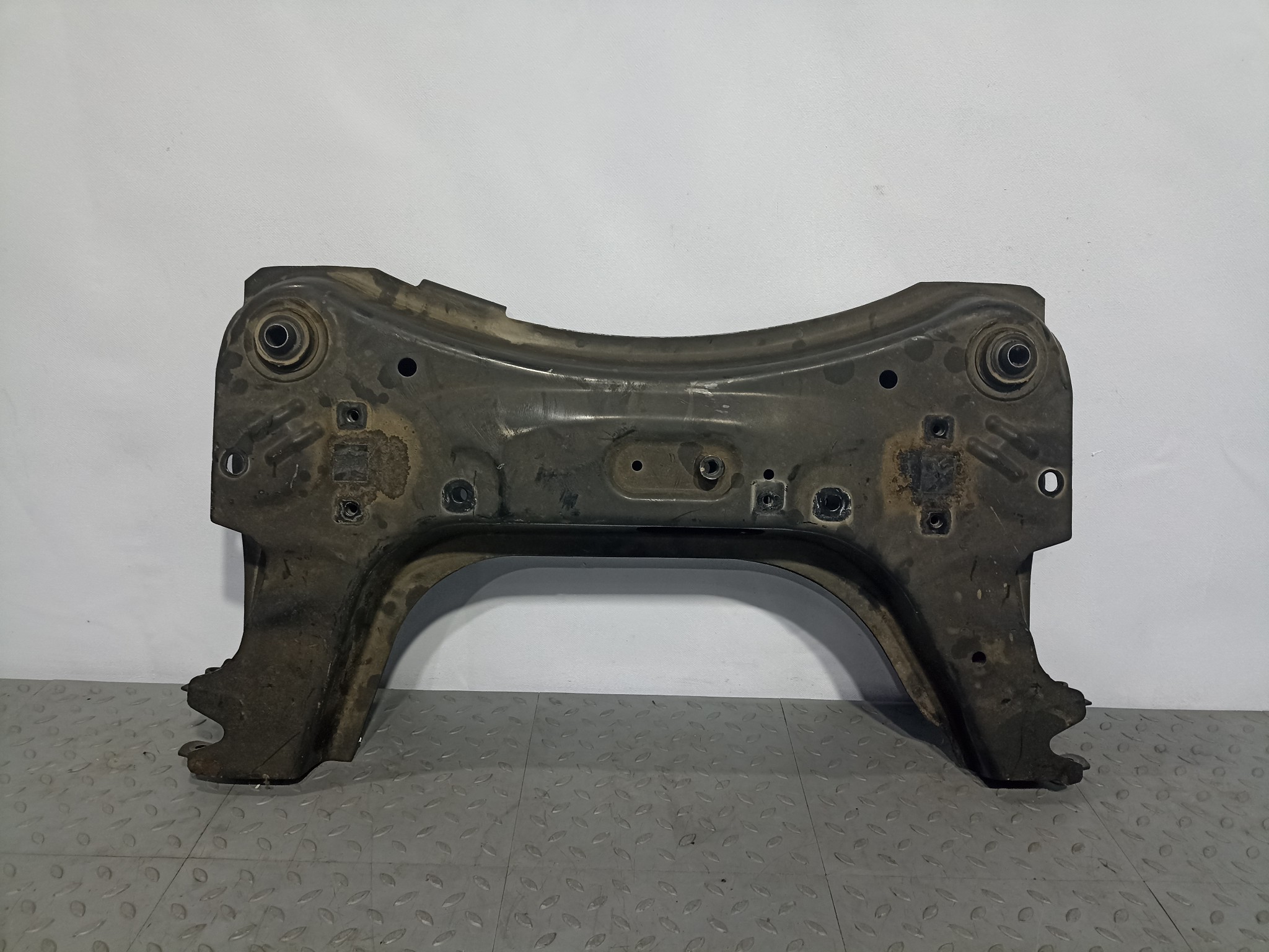 БАЛКА Двигатель/ПОДРАМНИК NISSAN MAZDA MITSUBISHI ПЕРЕДНЯЯ 544003U811 KB1819