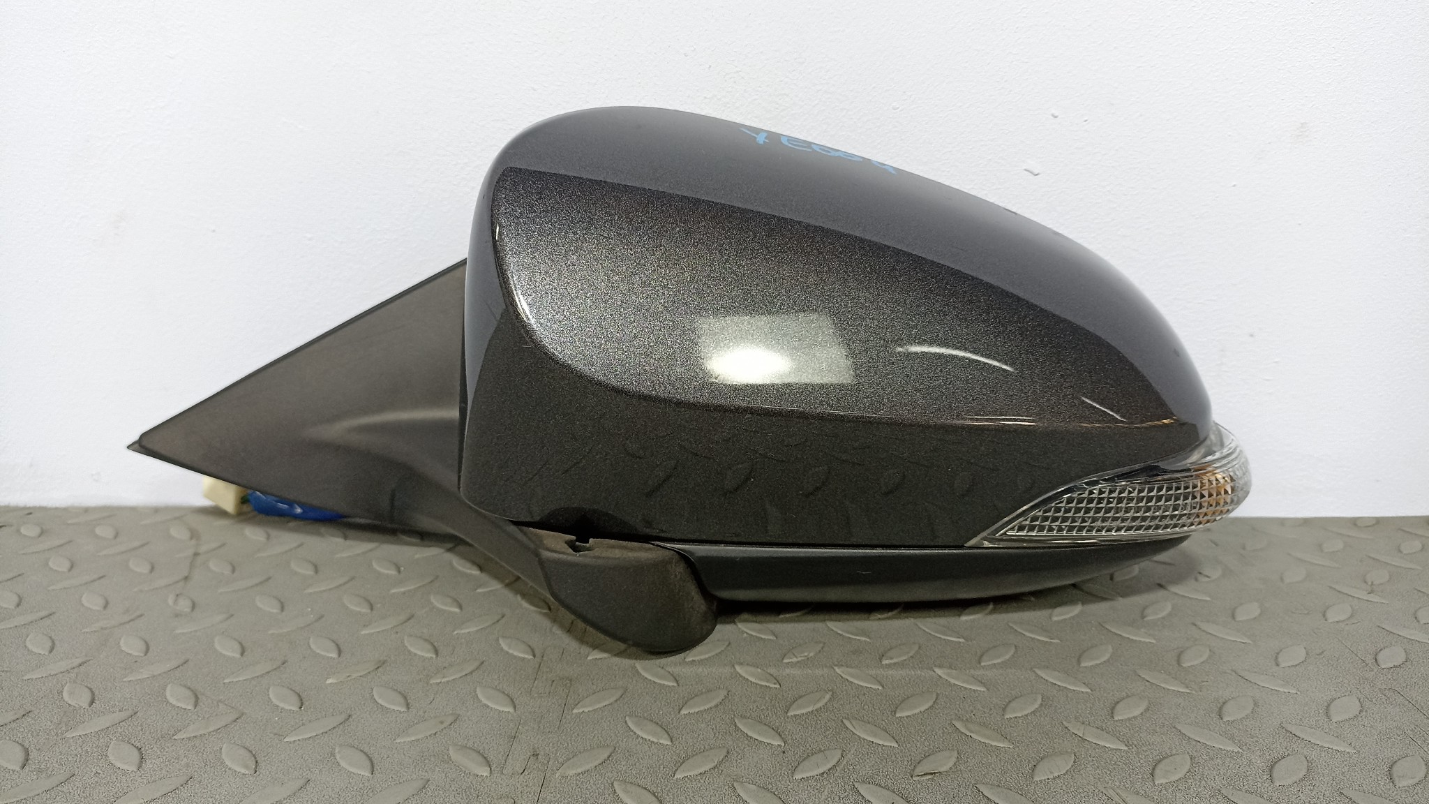 ЗЕРКАЛО TOYOTA DAIHATSU ALTIS CAMRY ЛЕВОЕ 8794033A50 серый, 1G3 YE004Z