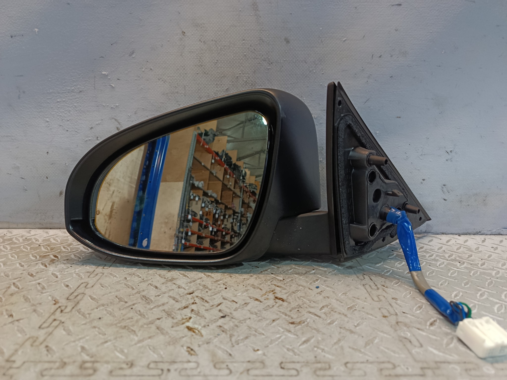 ЗЕРКАЛО TOYOTA DAIHATSU ALTIS CAMRY ЛЕВОЕ 8794033A50 серый, 1H1 YE001Z