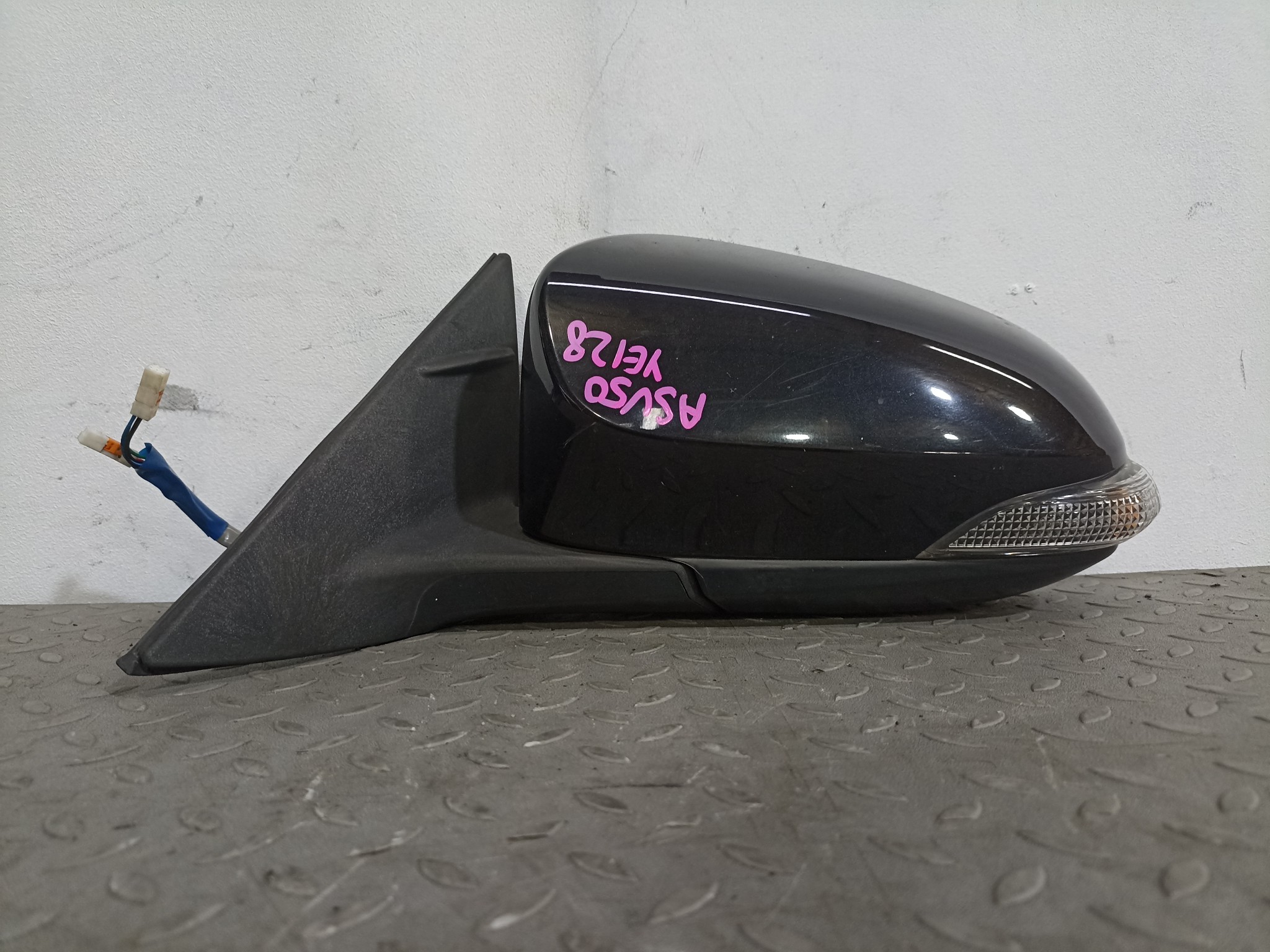 ЗЕРКАЛО TOYOTA DAIHATSU ALTIS CAMRY ЛЕВОЕ 8794033A50 черный, 218 YE128