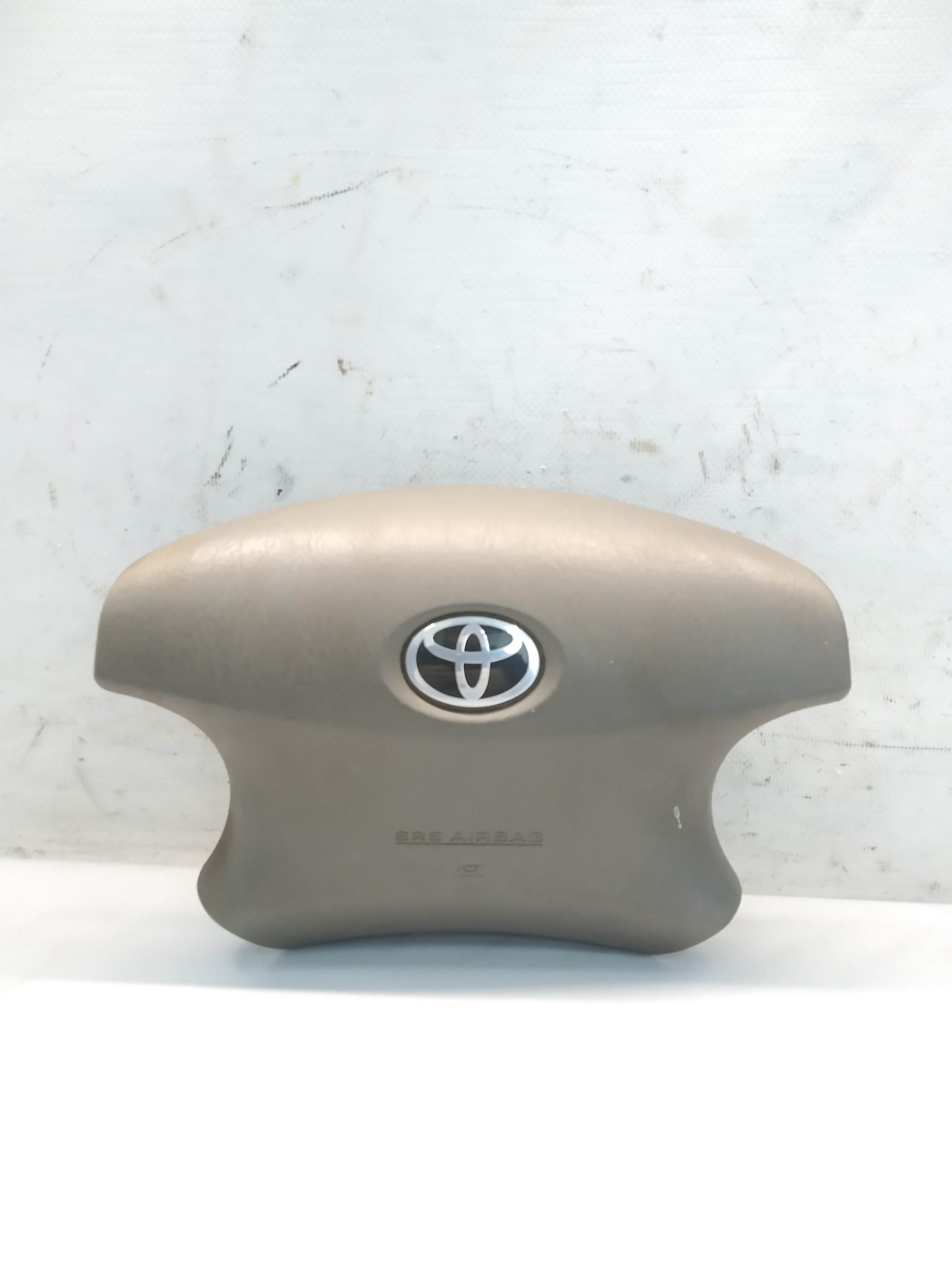 AIRBAG НА РУЛЬ TOYOTA 451301A250B0  серый, 1C5 S4128