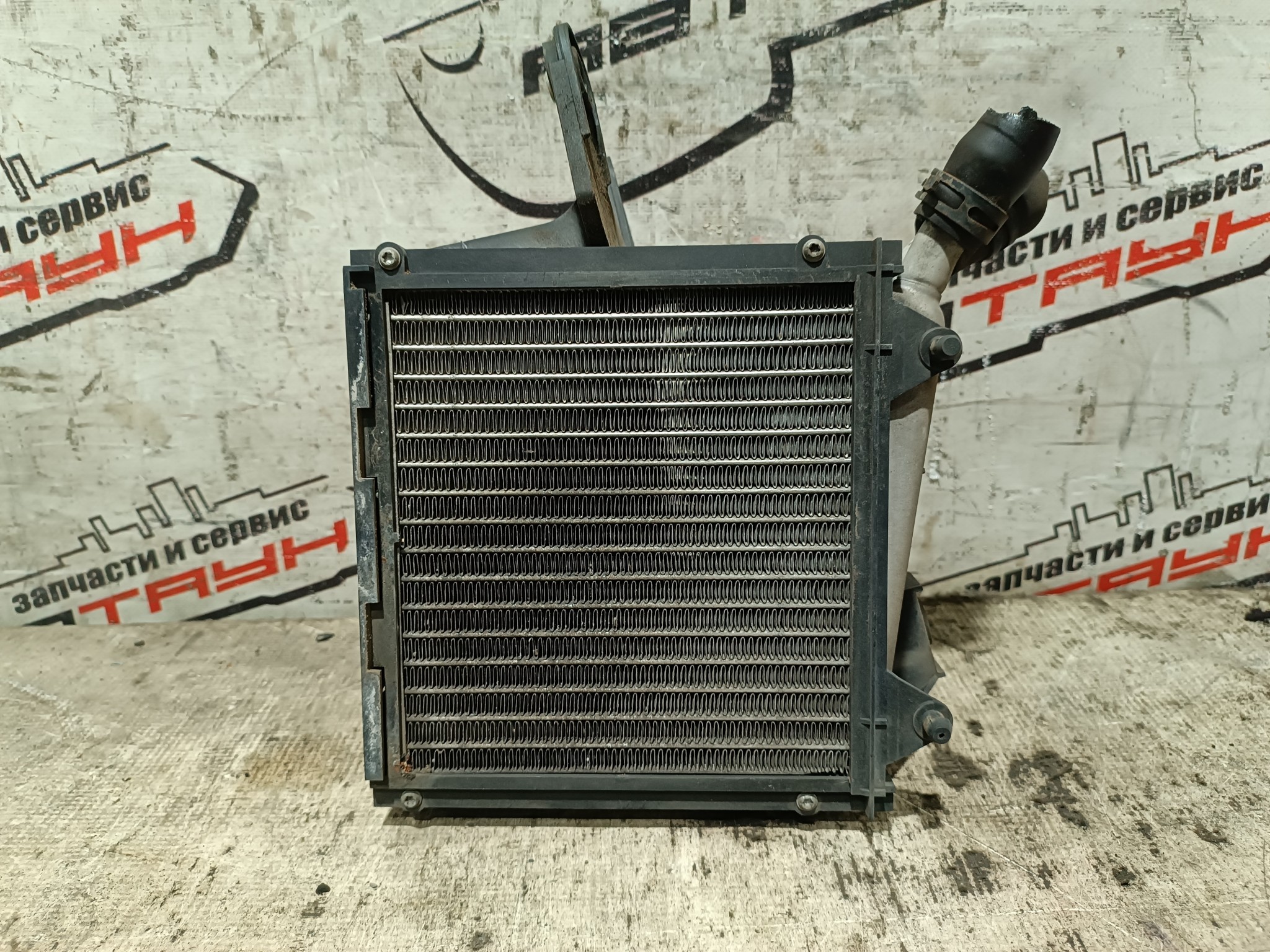 РАДИАТОР ИНТЕРКУЛЕРА AUDI VOLKSWAGEN SEAT SKODA 1K0145803A QA5114Z