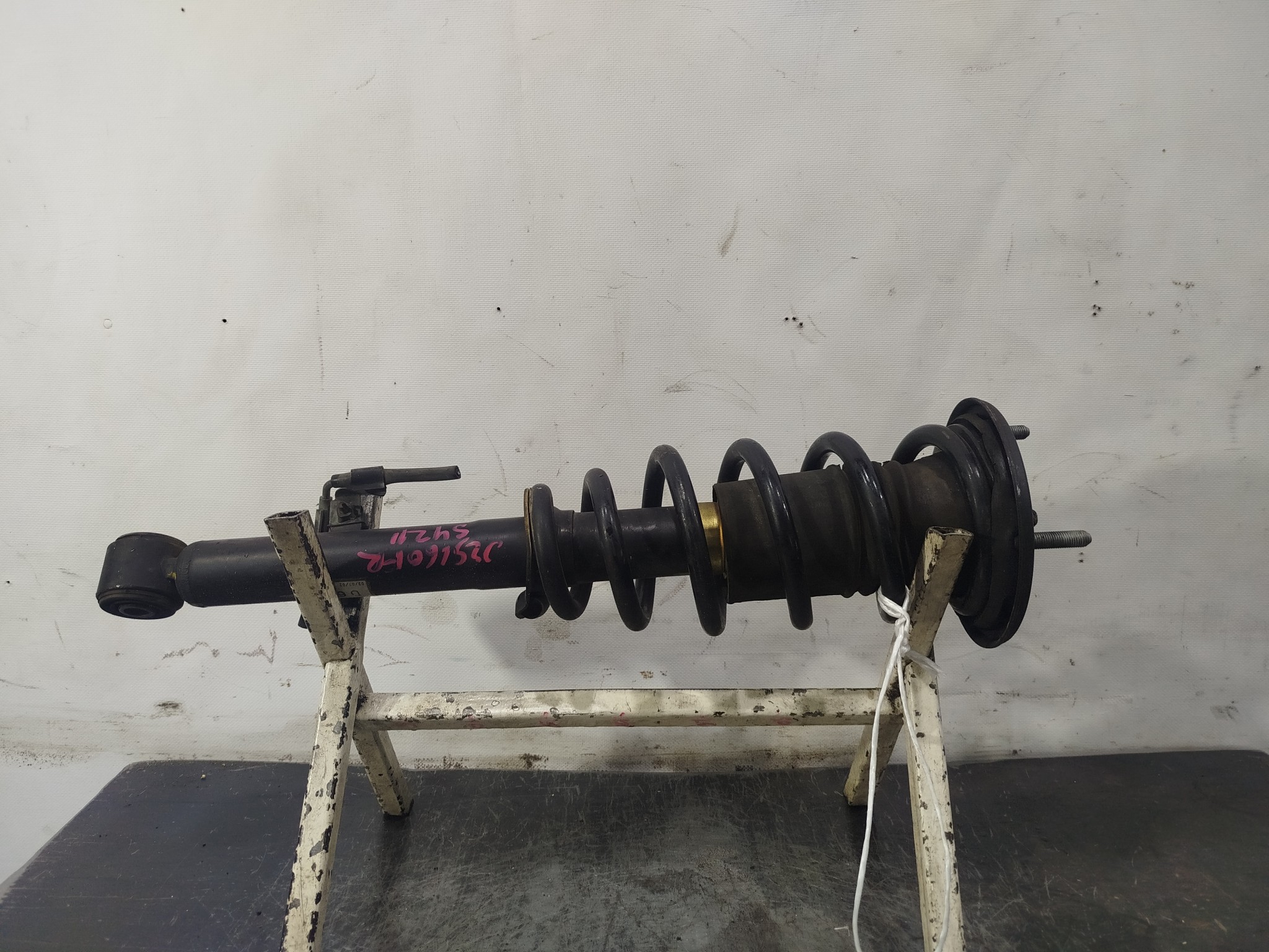 СТОЙКА ХОДОВКИ TOYOTA LEXUS ПЕРЕДНЯЯ ЛЕВАЯ ПРАВАЯ 4851080020  S4211(2)