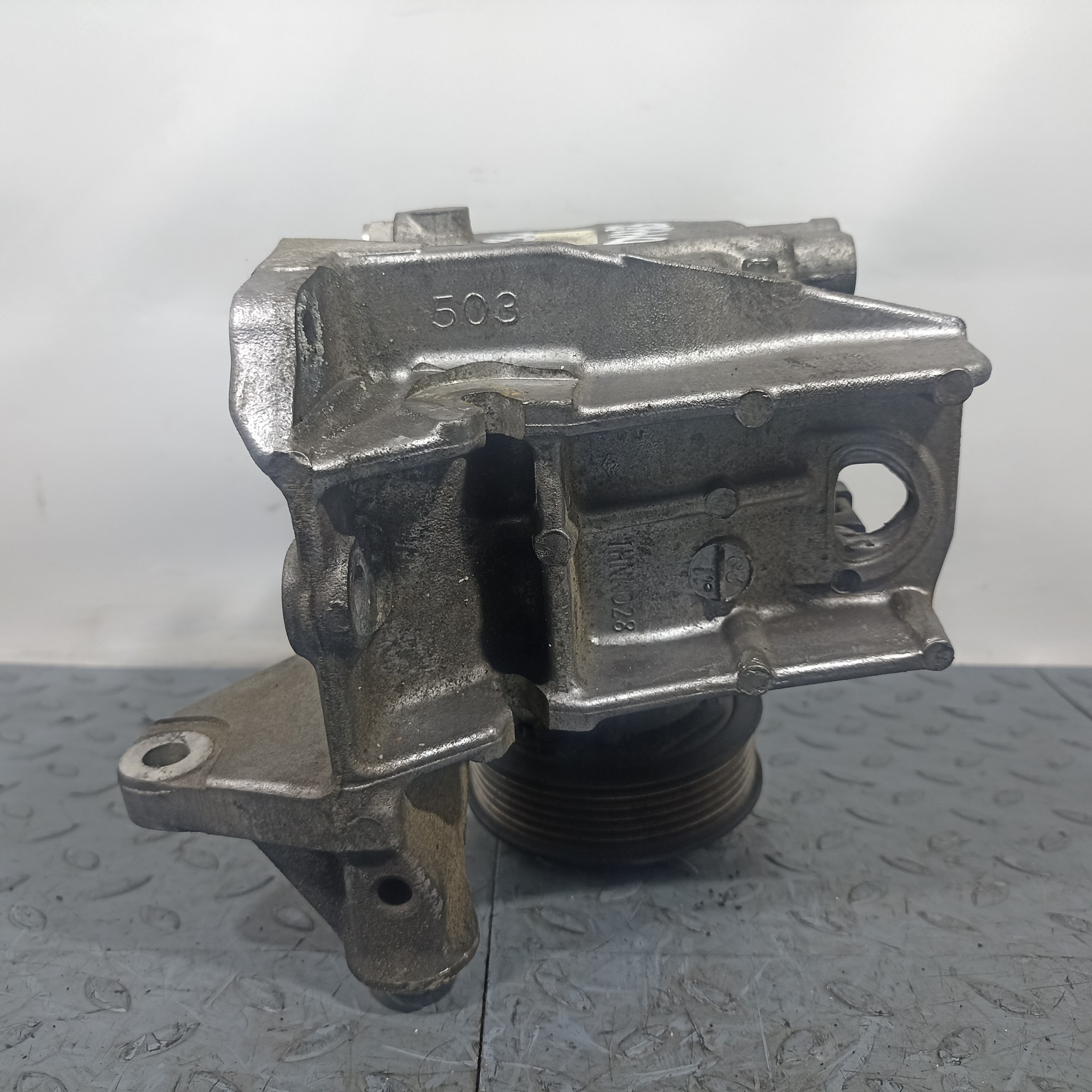 КОМПРЕССОР КОНДИЦИОНЕРА SUBARU 73111AG010 DY1383Z