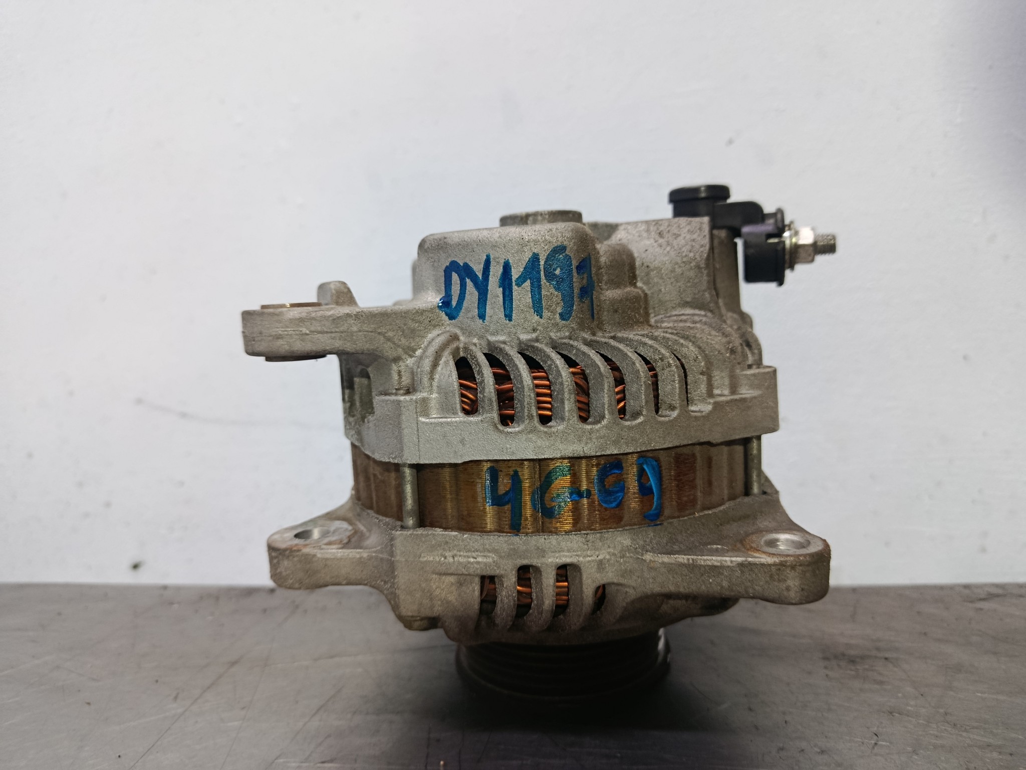 ГЕНЕРАТОР MITSUBISHI 1800A064  DY1197Z