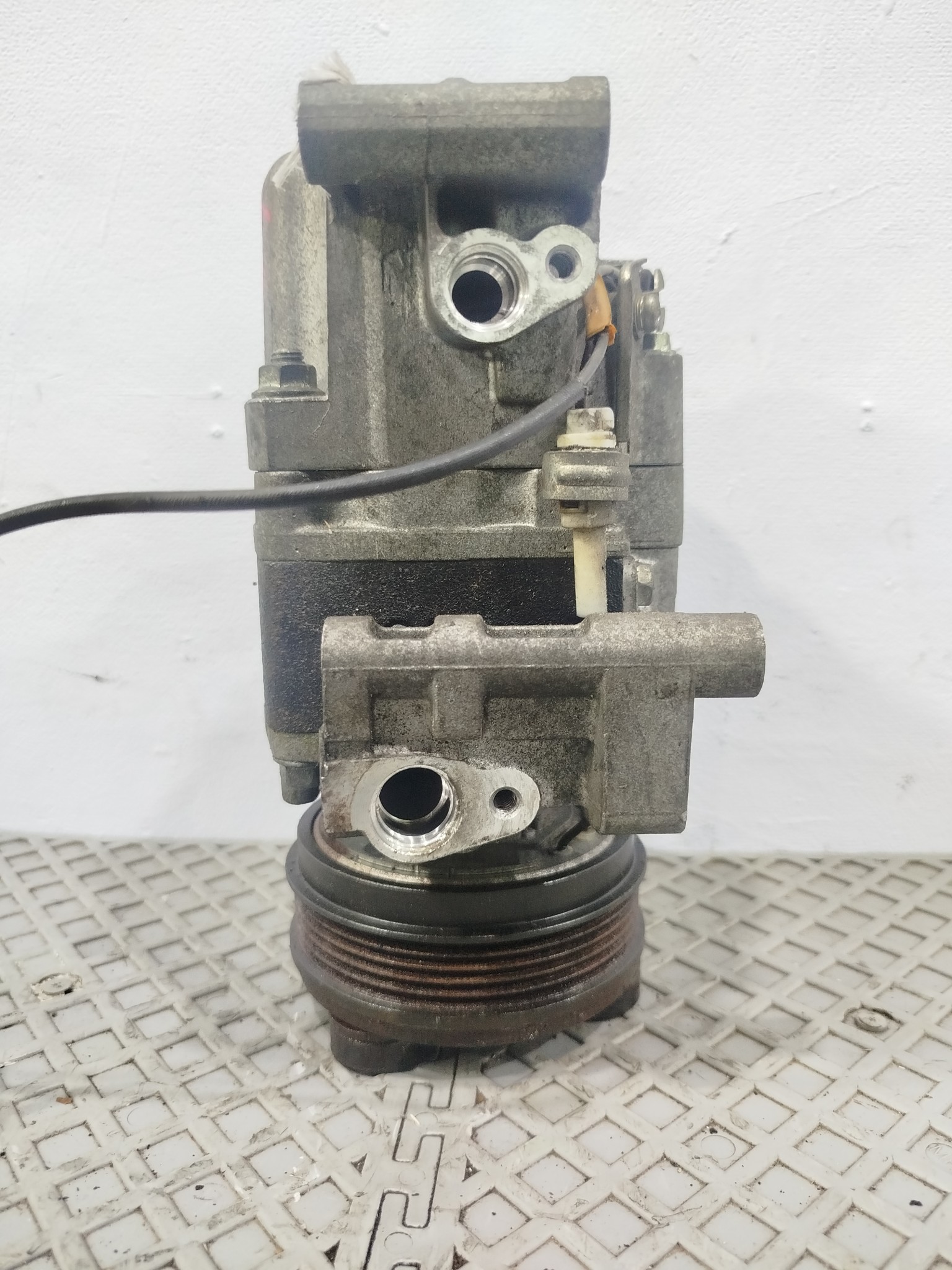 КОМПРЕССОР КОНДИЦИОНЕРА MAZDA C23661450E  S3943Z