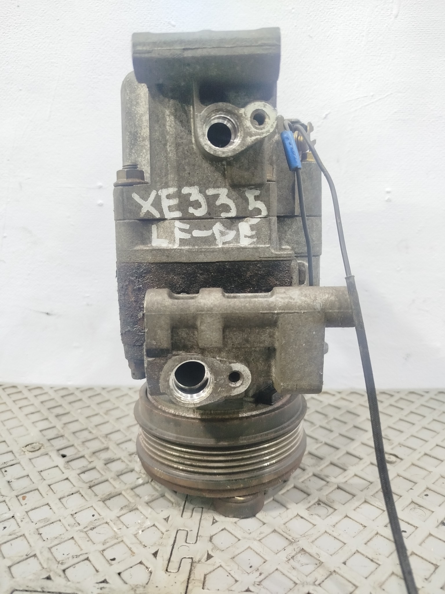 КОМПРЕССОР КОНДИЦИОНЕРА MAZDA C23661450E  XE335Z