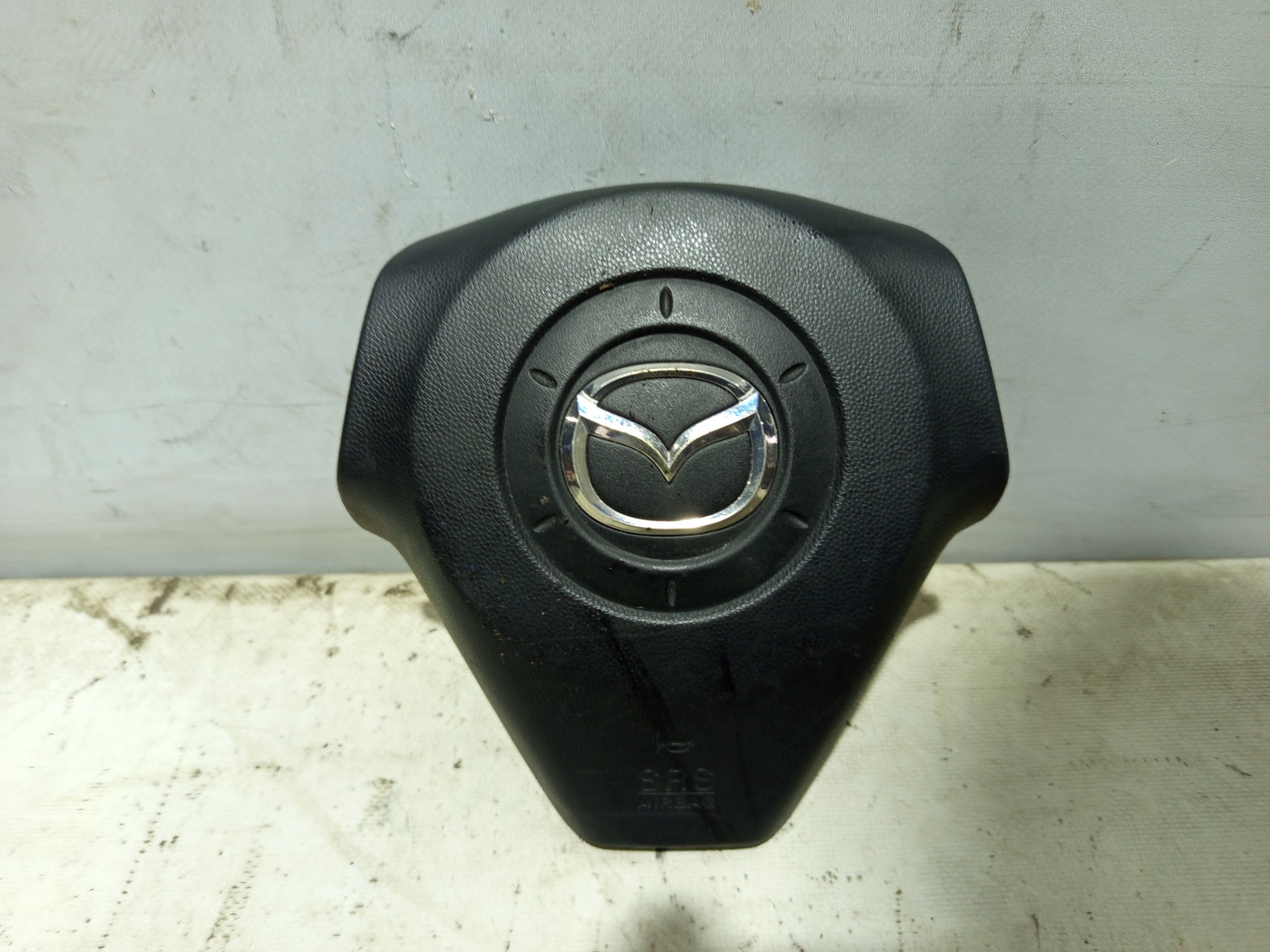 AIRBAG НА РУЛЬ MAZDA BP4S57K00C черный, 30S S3854
