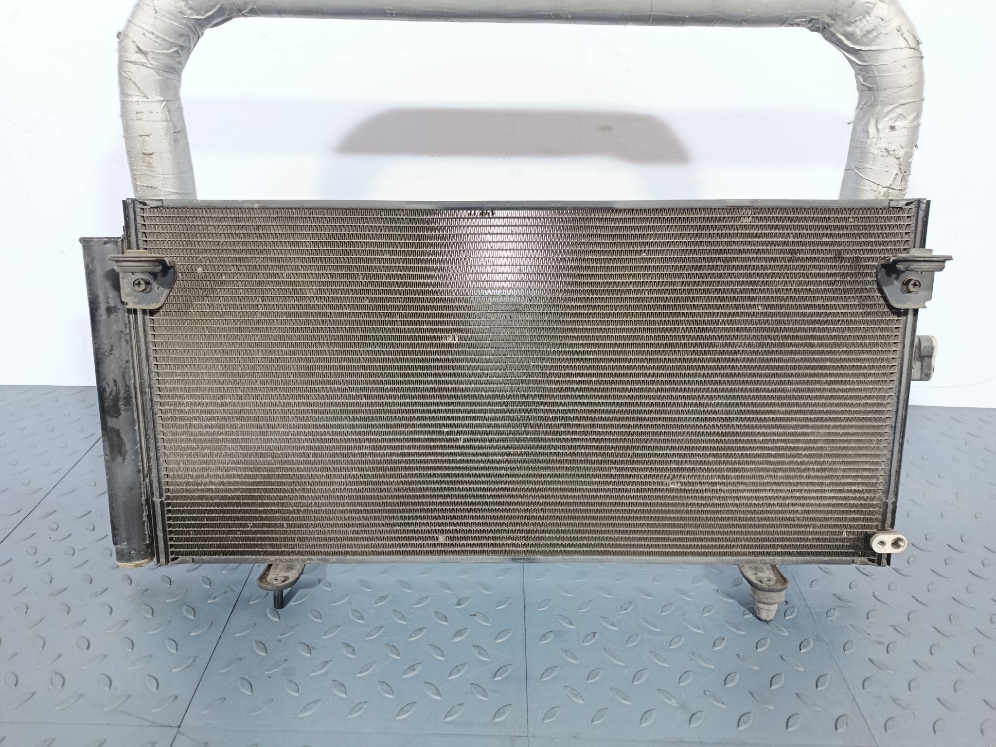 РАДИАТОР КОНДИЦИОНЕРА SUBARU 73210AG000 KB1498Z