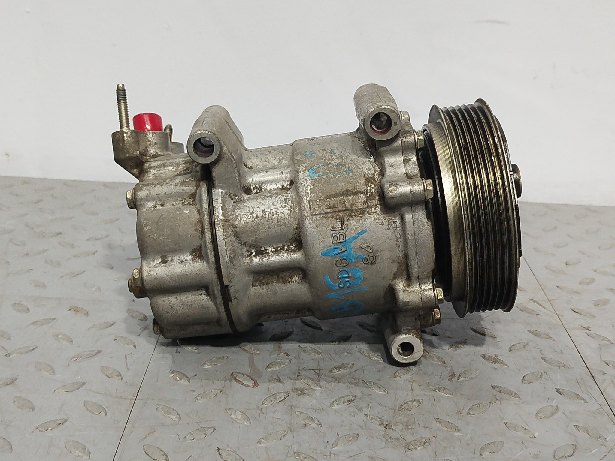 КОМПРЕССОР КОНДИЦИОНЕРА MINI 64529223392 D2287