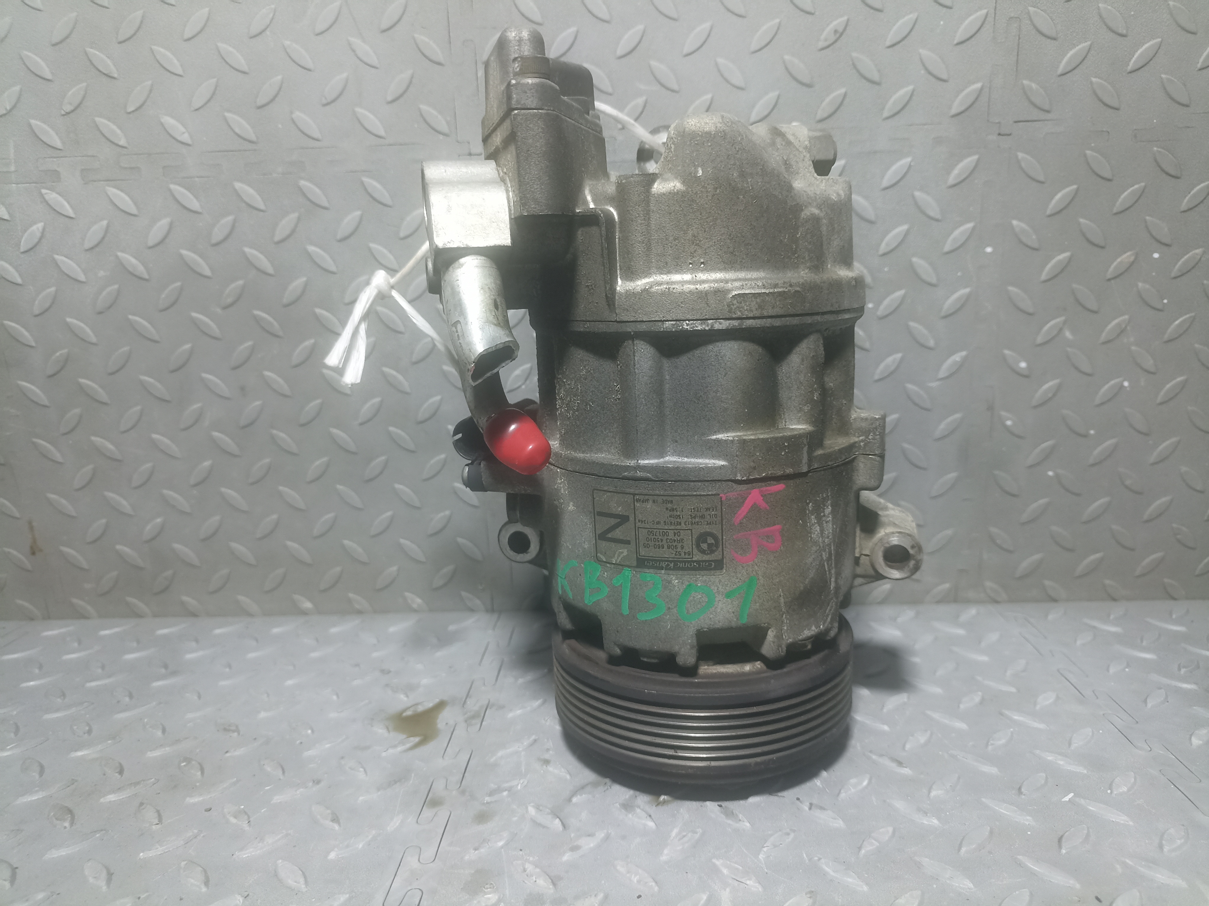 КОМПРЕССОР КОНДИЦИОНЕРА BMW 64509182795 KB1301Z