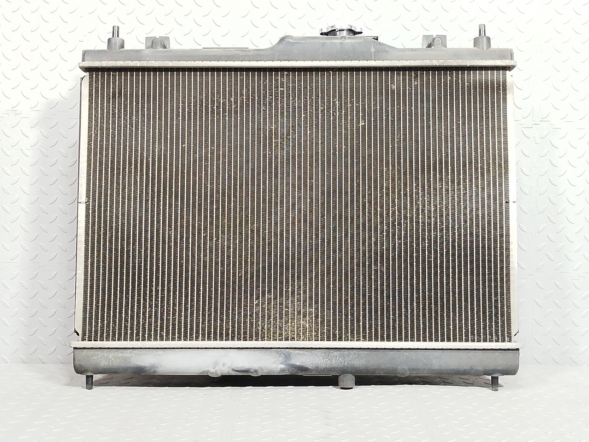 РАДИАТОР ДВИГАТЕЛЯ NISSAN 214101JY0A  FA779Z