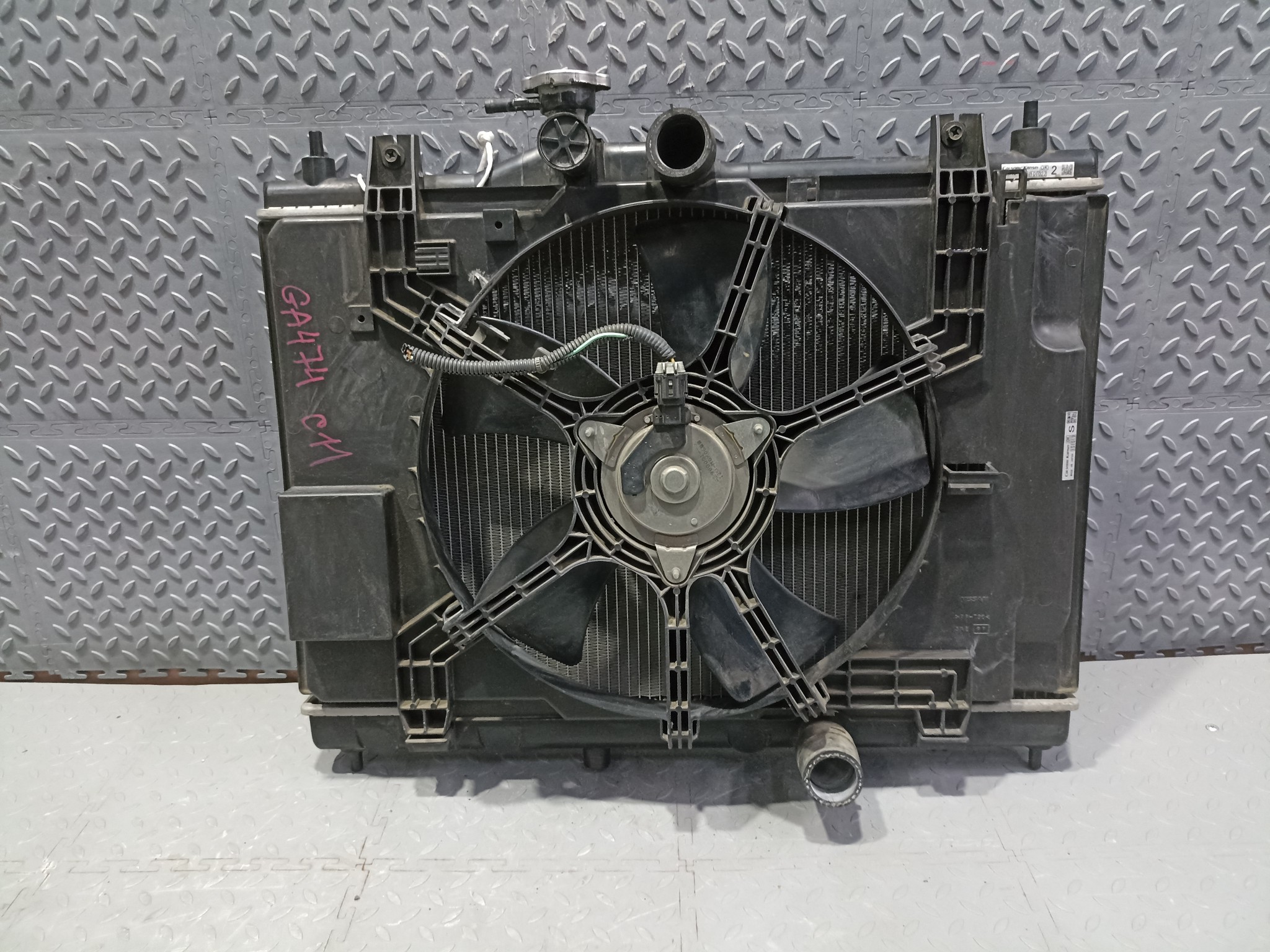 РАДИАТОР ДВИГАТЕЛЯ NISSAN 214101JY0A  GA474Z
