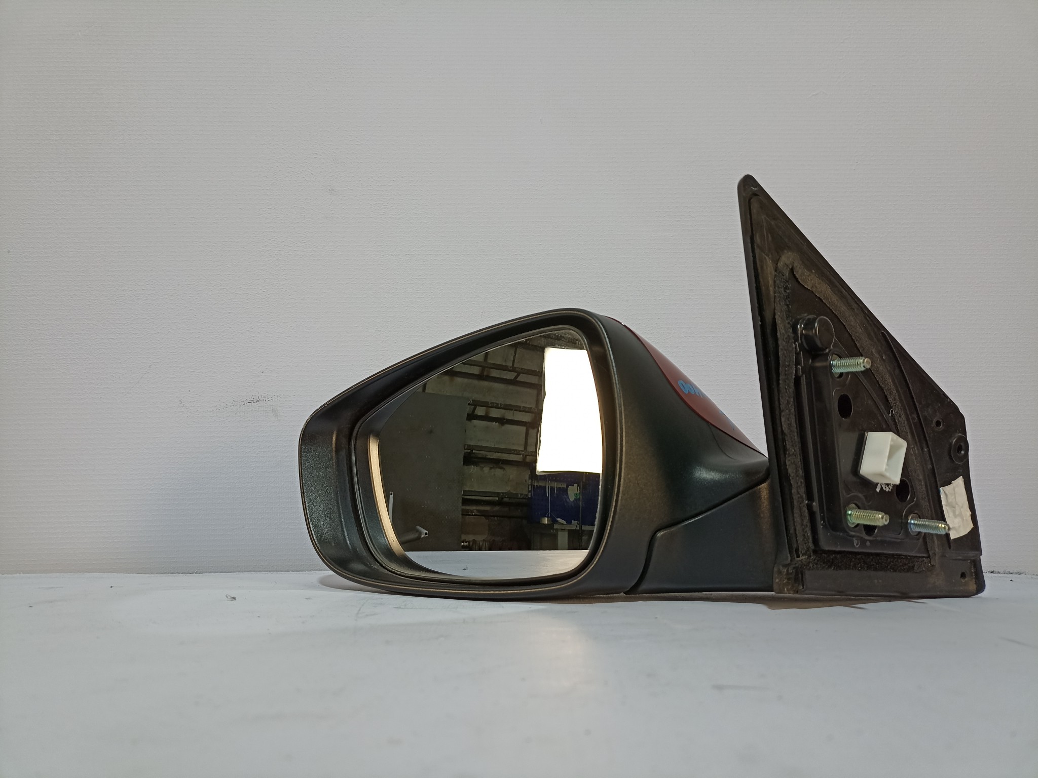 ЗЕРКАЛО HYUNDAI AVANTE ELANTRA ЛЕВОЕ 876103X070 красный DY400