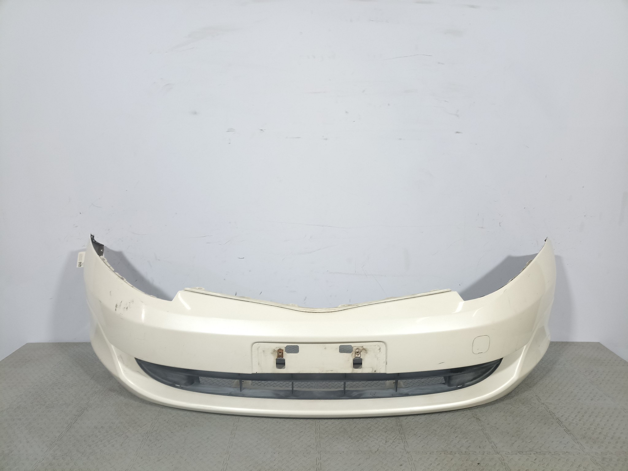 БАМПЕР HONDA AIRWAVE PARTNER 71101SLA000ZB ПЕРЕДНИЙ  белый, NH624P KB1538