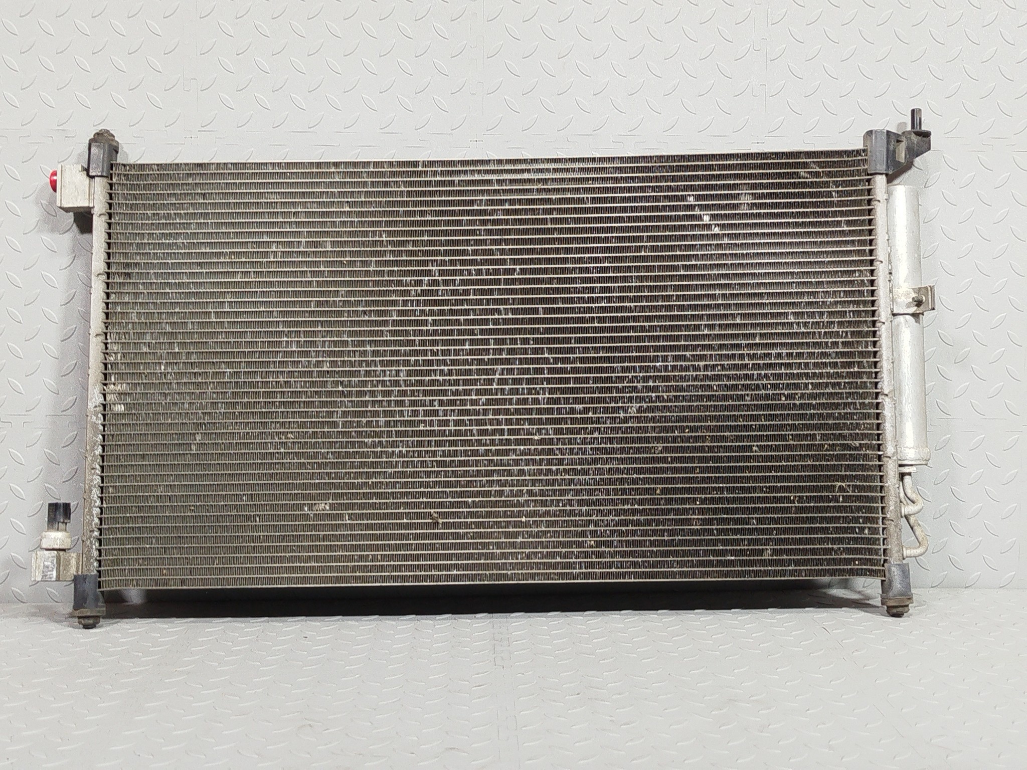 РАДИАТОР КОНДИЦИОНЕРА NISSAN MAZDA 92110AX000 FA779Z