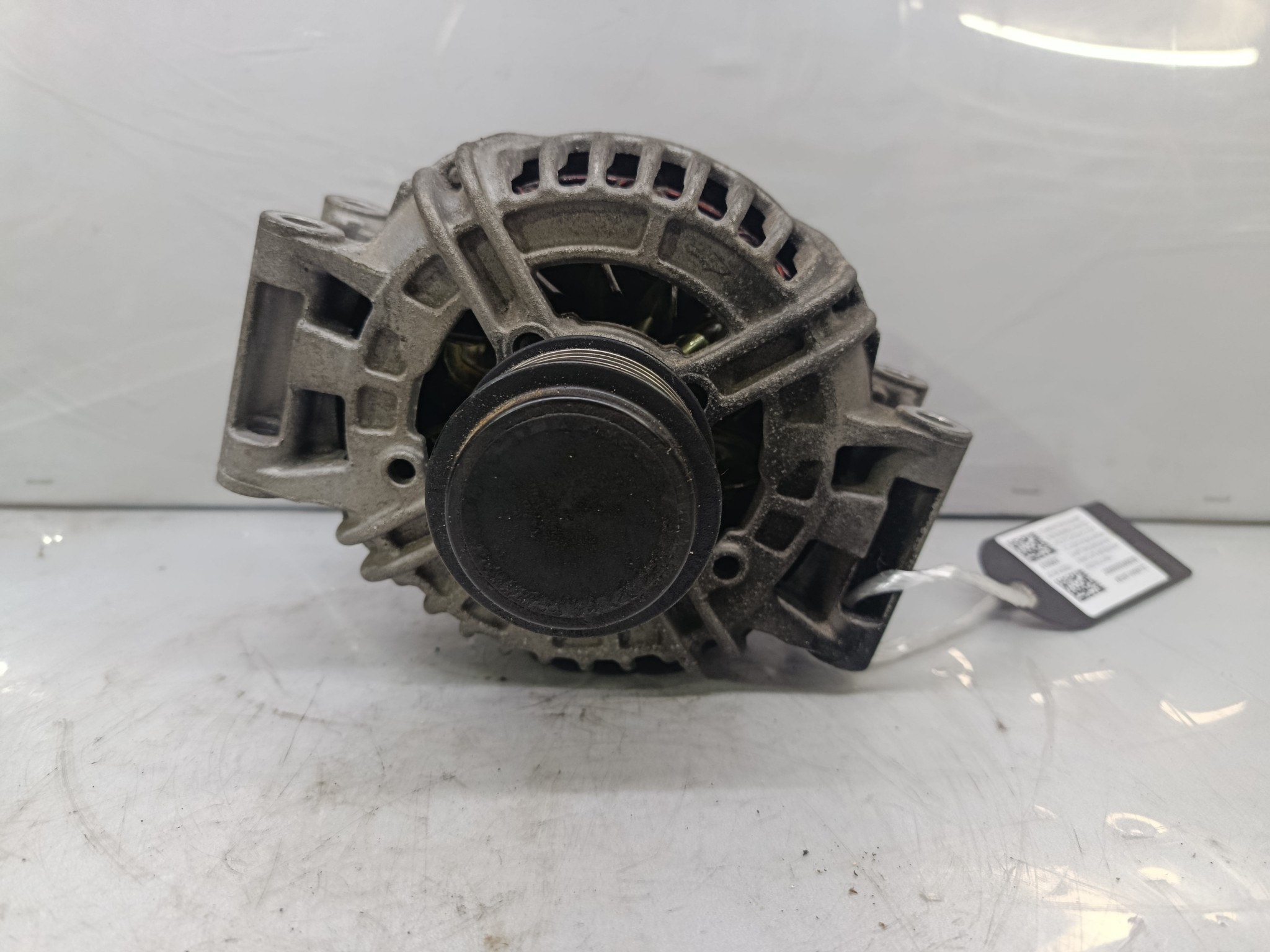 ГЕНЕРАТОР AUDI 06H903016L XE307Z