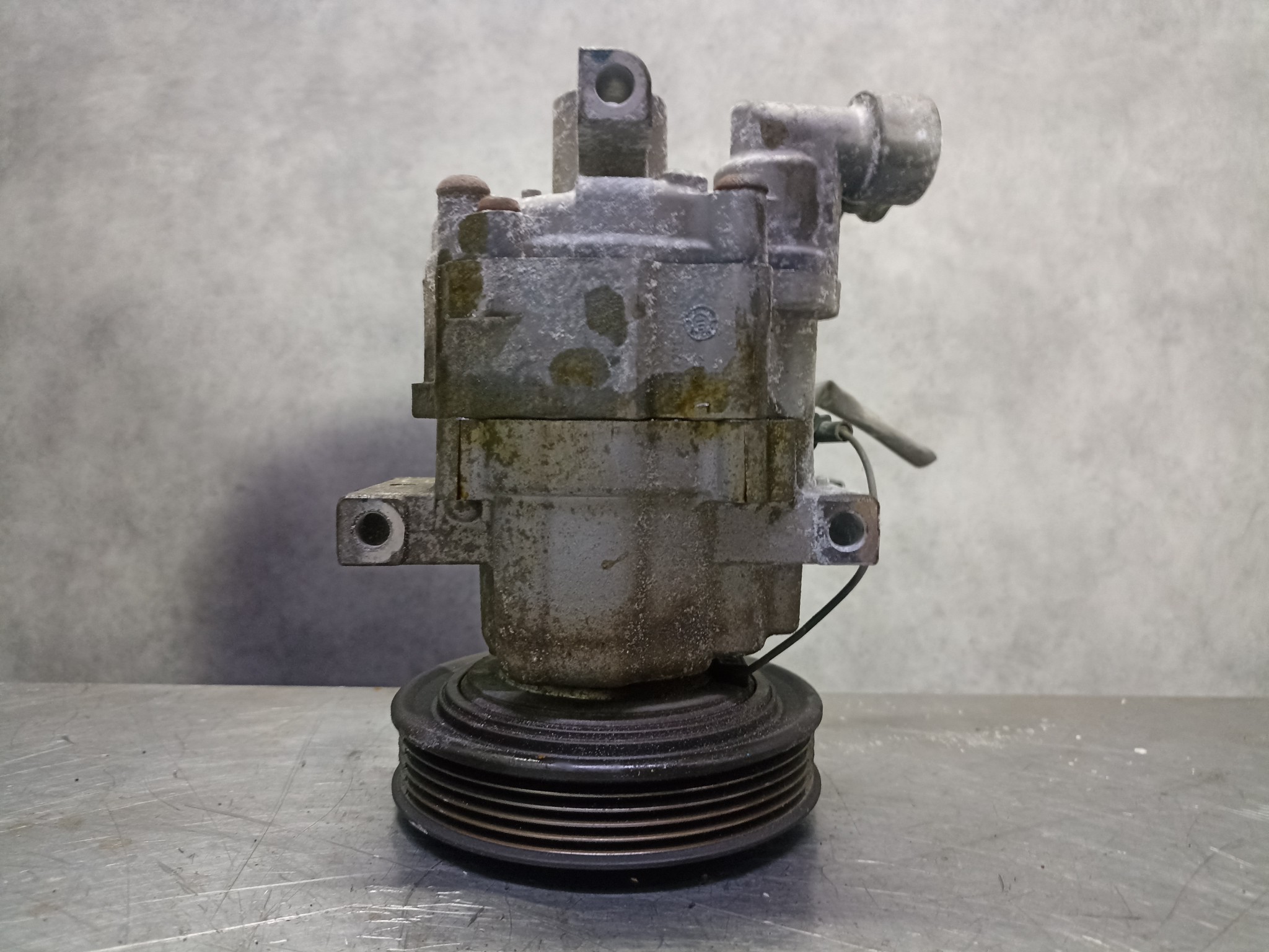 КОМПРЕССОР КОНДИЦИОНЕРА NISSAN 92600AX010 TA2161Z