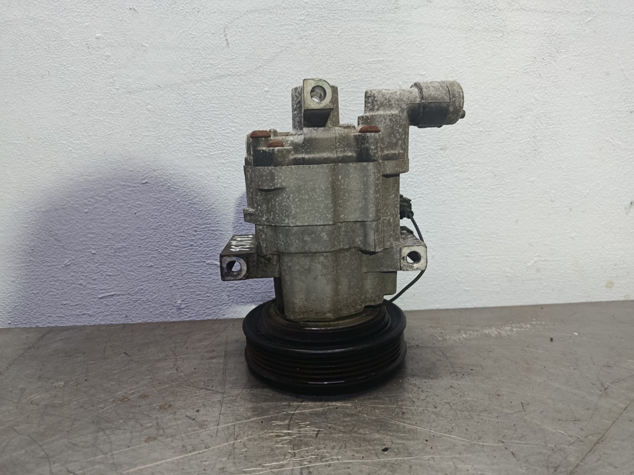 КОМПРЕССОР КОНДИЦИОНЕРА NISSAN 92600AX010 TA2036Z