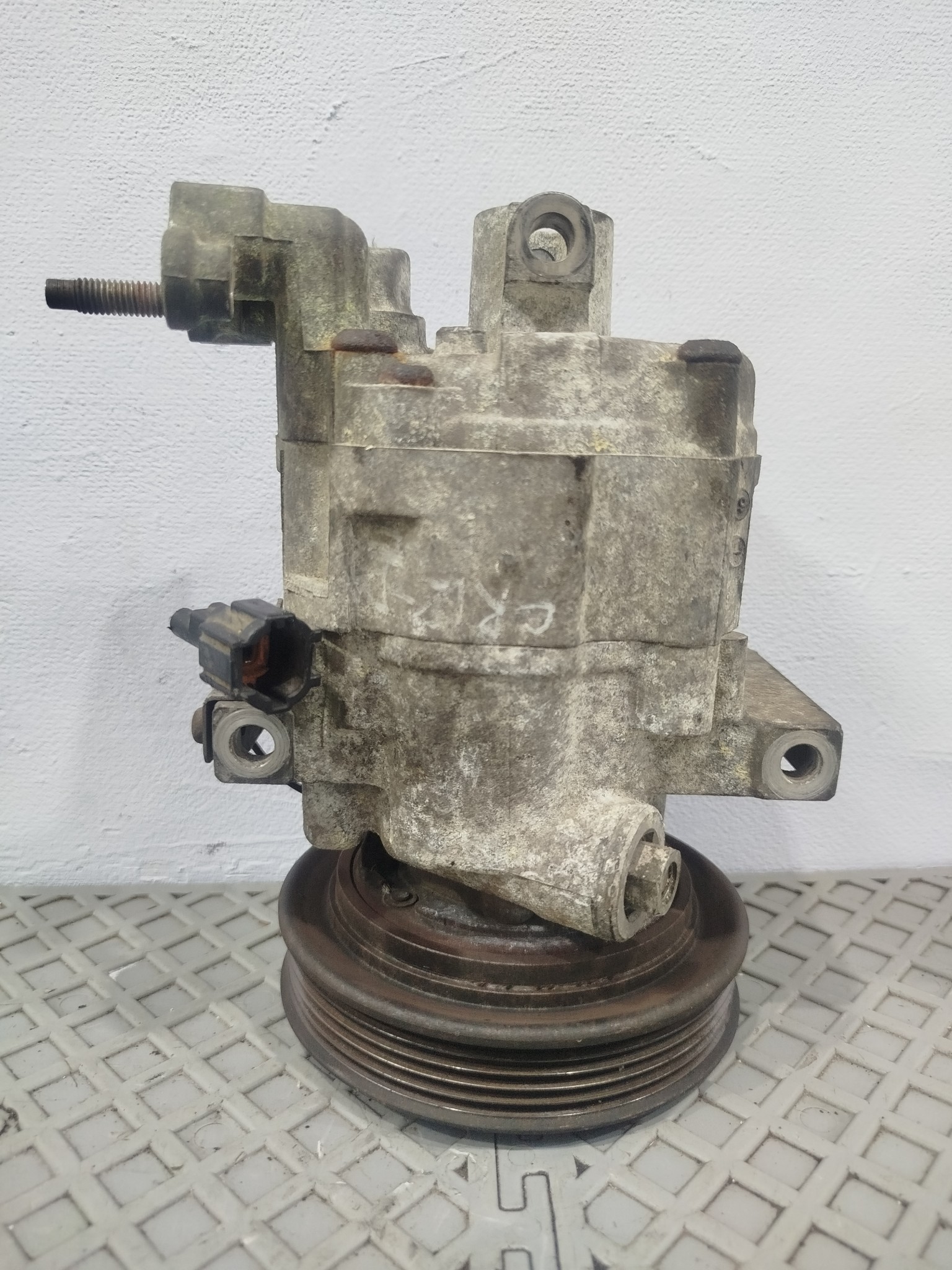 КОМПРЕССОР КОНДИЦИОНЕРА NISSAN 92600AX010 KA8024Z