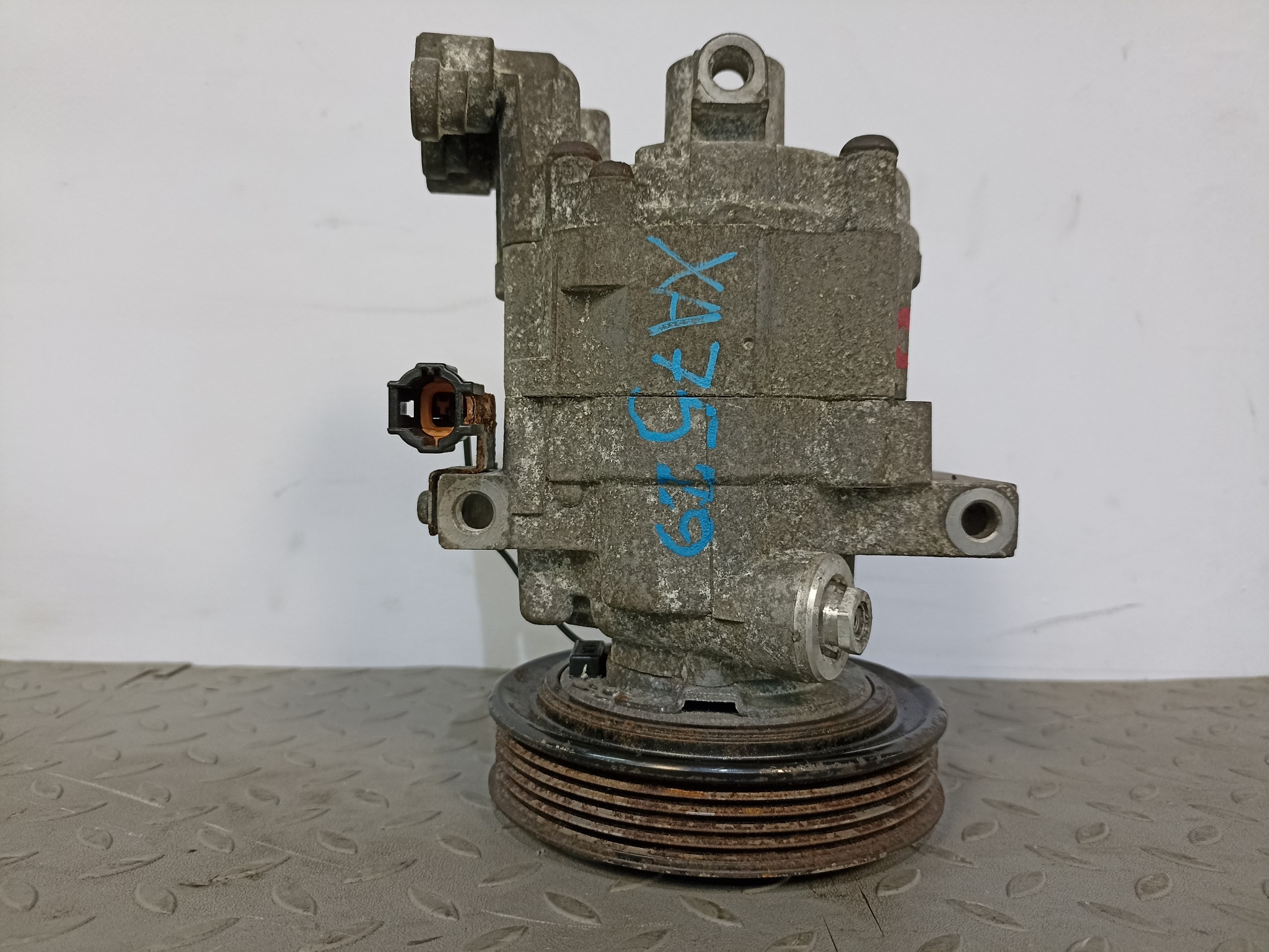 КОМПРЕССОР КОНДИЦИОНЕРА NISSAN 92600AX010 XA7529