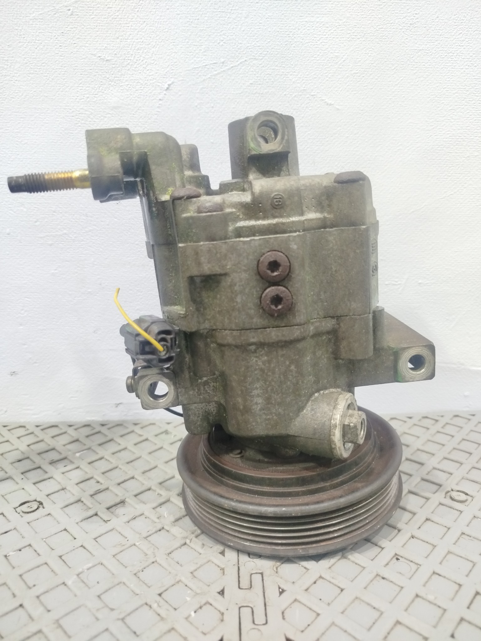 КОМПРЕССОР КОНДИЦИОНЕРА NISSAN 92600AX010 QA4454Z