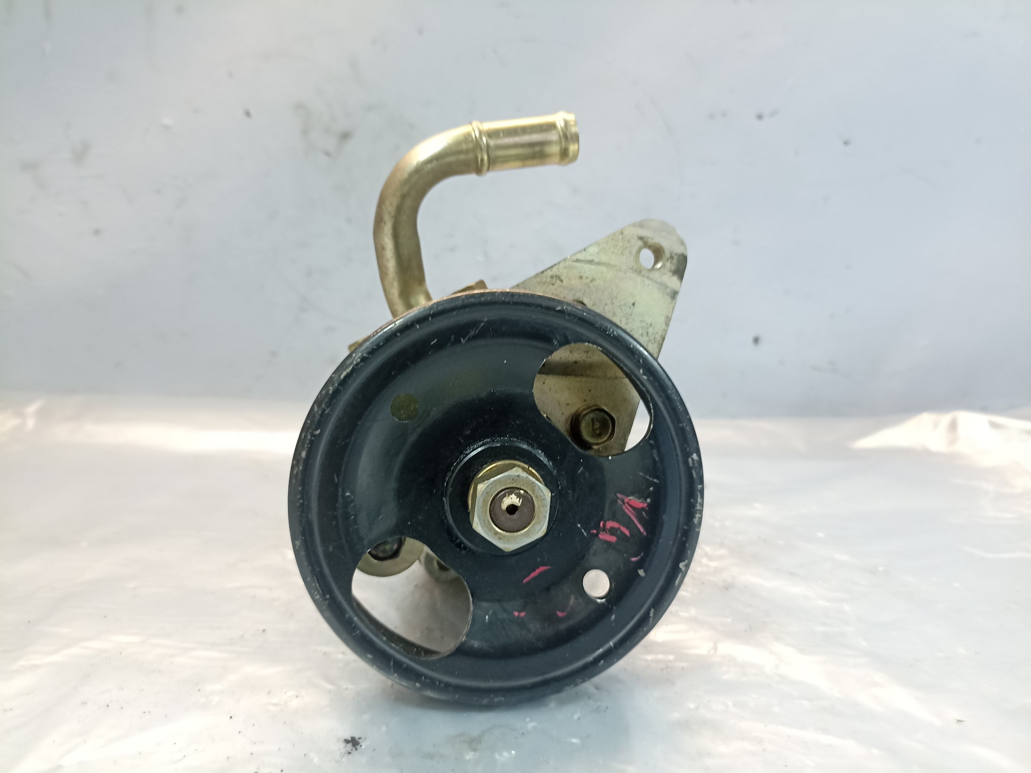 ГУР NISSAN 491109Y000 D3037