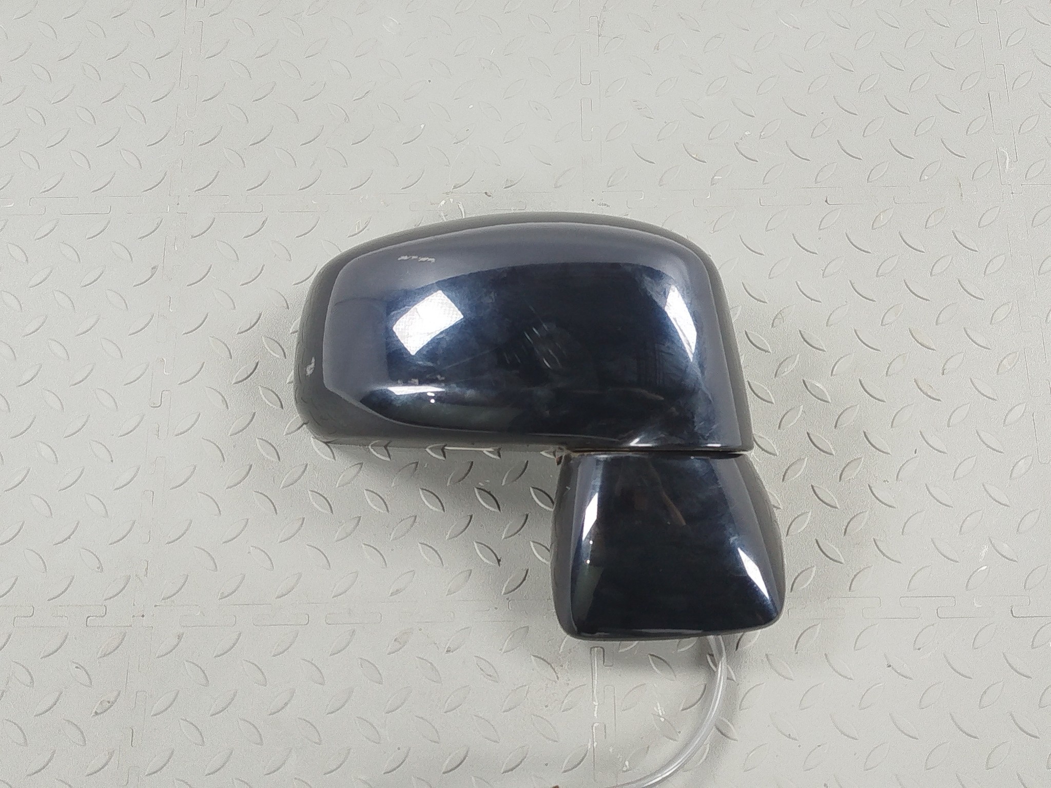 ЗЕРКАЛО NISSAN TIIDA TIIDA LATIO ПРАВОЕ 96301ED108 черный, B20 FA1220Z