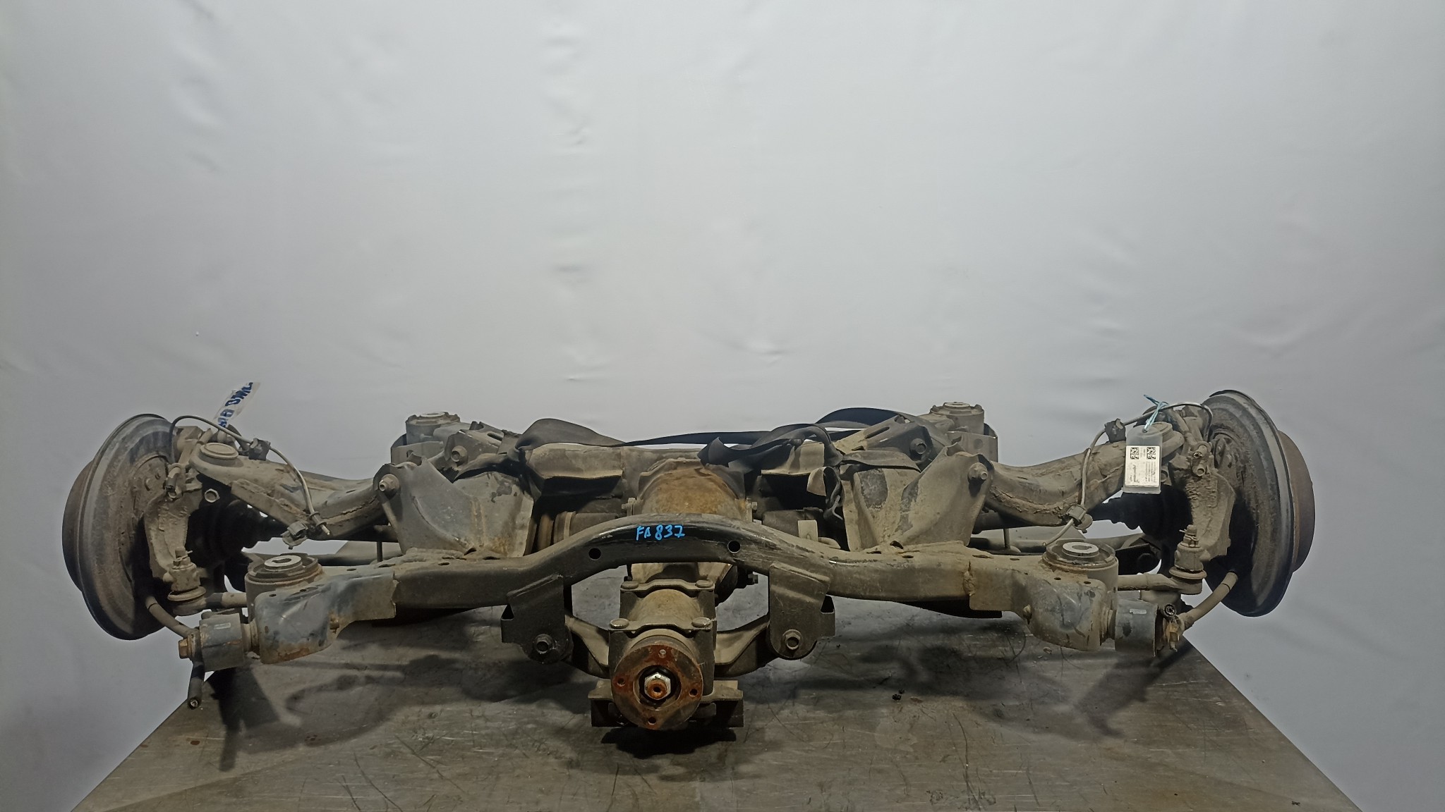 БАЛКА ПОДВЕСКИ ЗАДНЯЯ SUBARU ЗАДНЯЯ 20152VA010 FA837