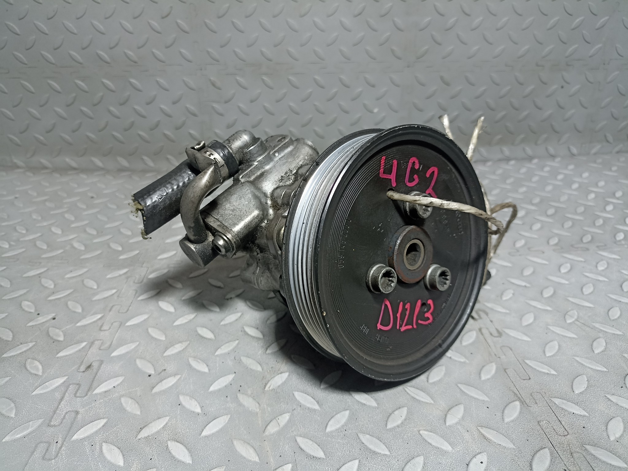 ГУР AUDI 8R0145154 D1213