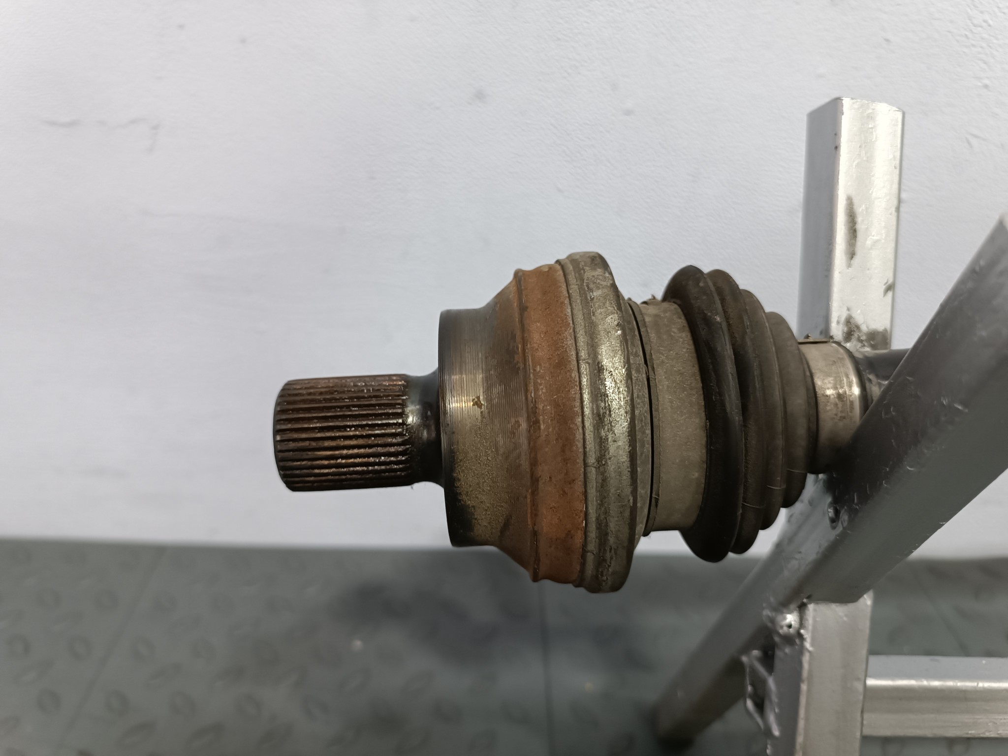 altText
