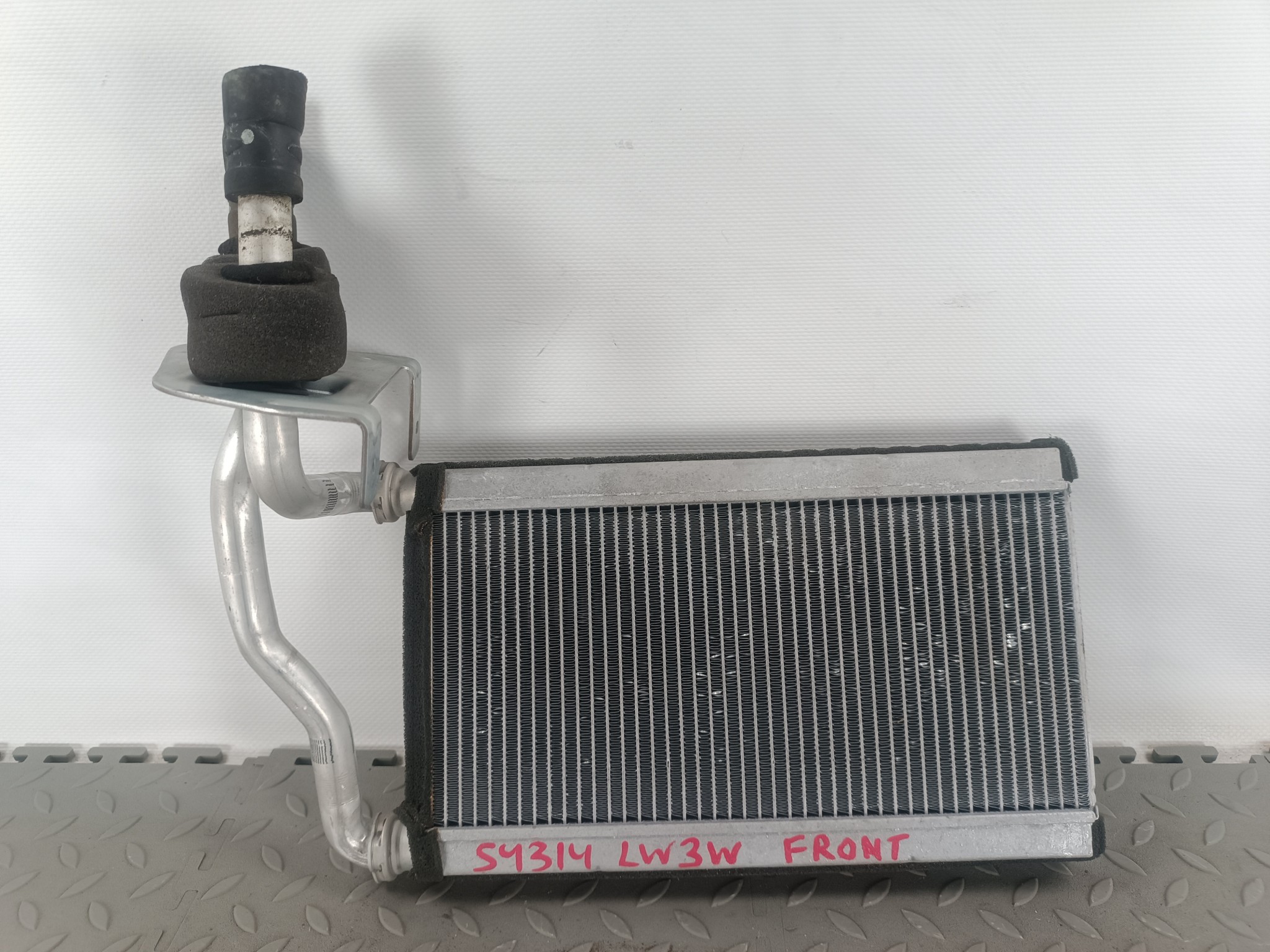 РАДИАТОР ПЕЧКИ MAZDA L08161A10 S4314