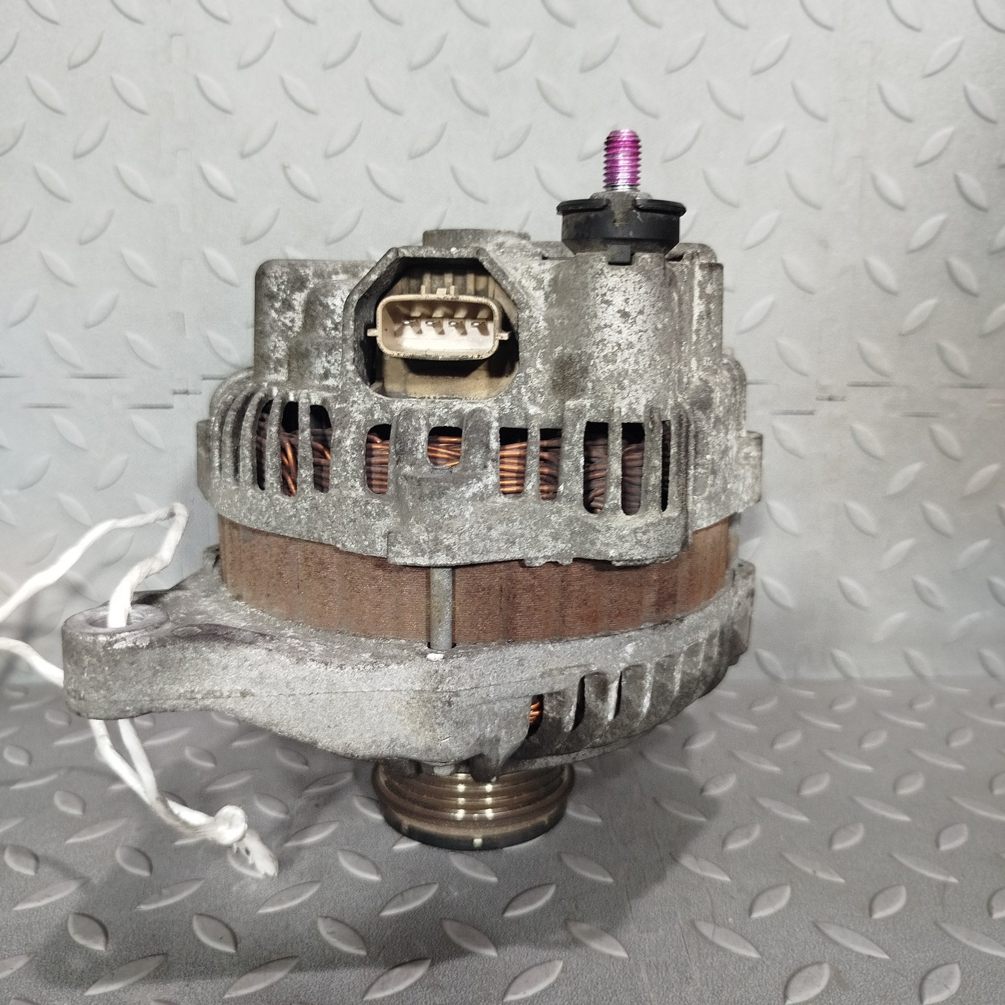 ГЕНЕРАТОР MITSUBISHI CITROEN PEUGEOT 1800A053 FA1197Z
